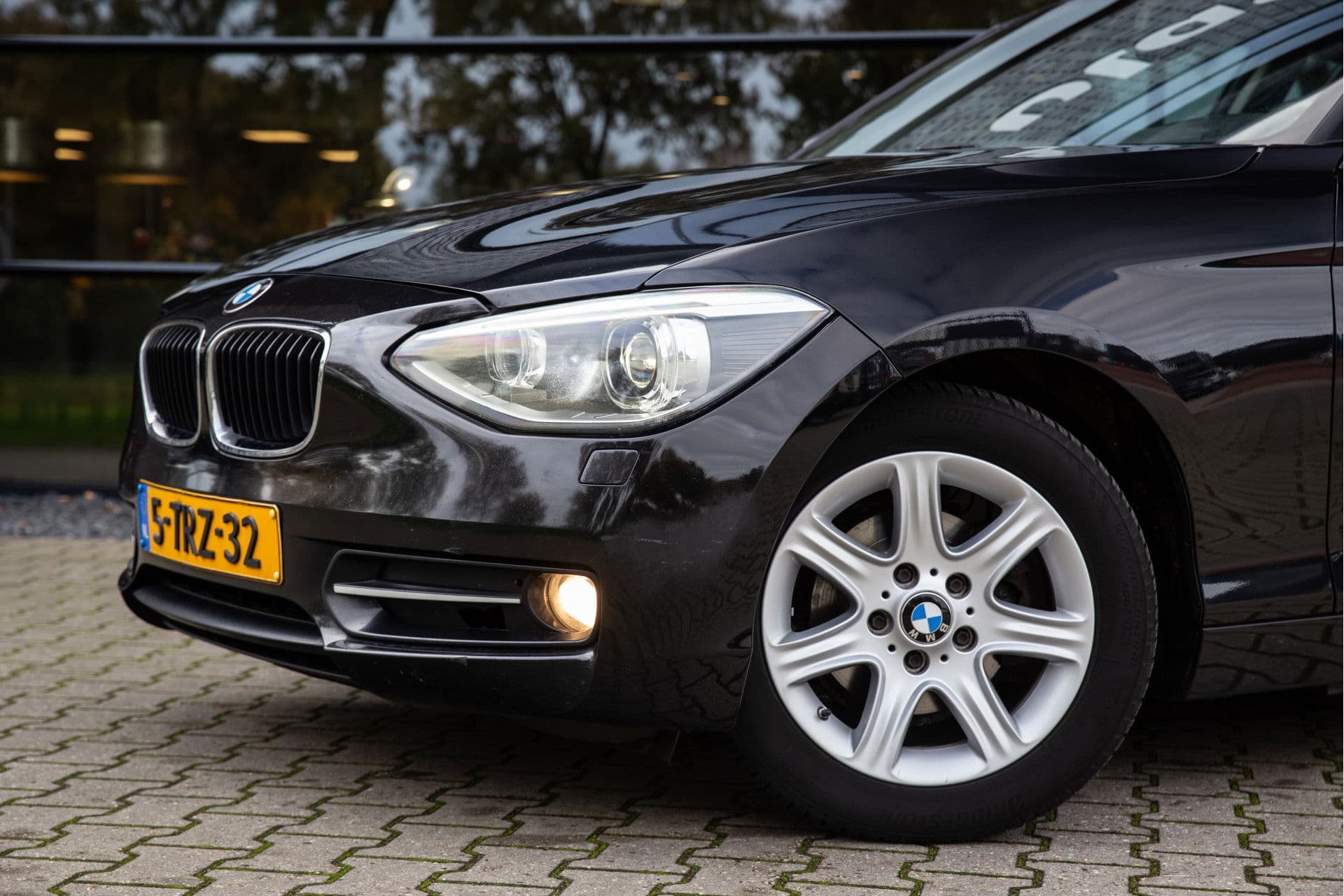 BMW 1-serie 116d , Stoelverwarming, Leder, Lichtmetalen velgen thumbnail 8