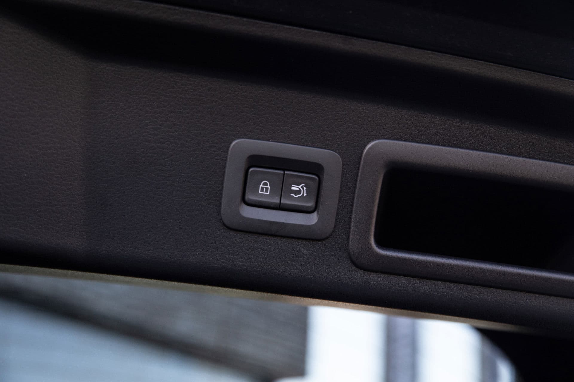 Mazda CX-30 2.5 e-SkyActiv-G M Hybrid Homura , Head-up display, Adap. cruise, thumbnail 21