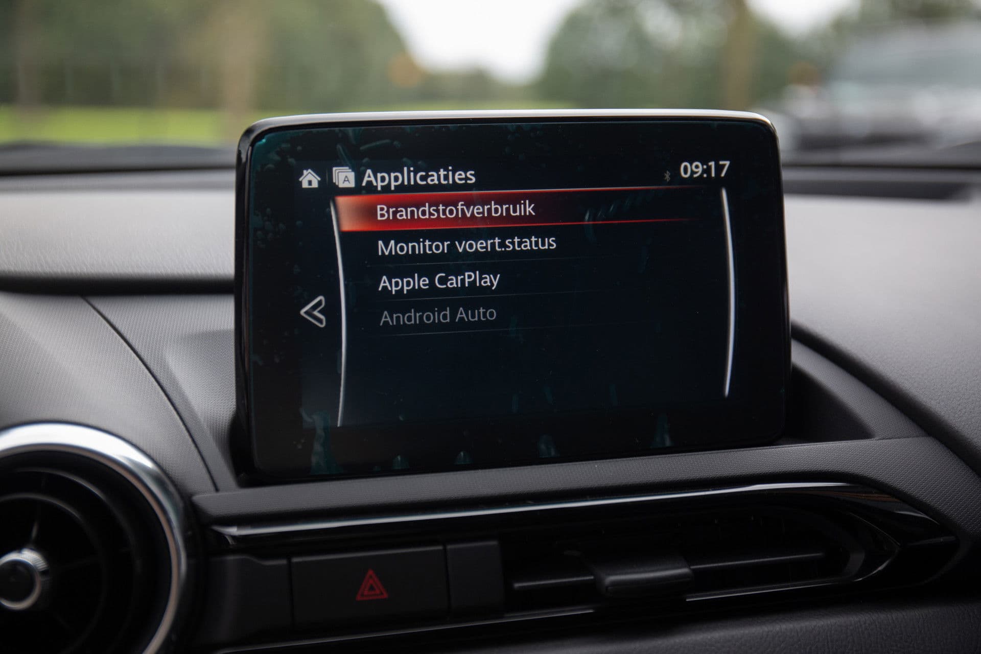 Mazda MX-5 2.0 SkyActiv-G 184 Exclusive Line , Carplay, Achteruitrijcamera, Stoelverwarming, Keyless thumbnail 13