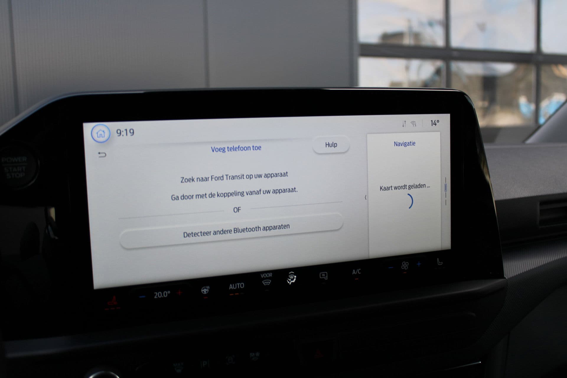 Ford Transit Custom 320 2.0 TDCI L2H1 Limited 150pk - Adaptive Cruise - Verwarmd stuur - Blind spot - Navigatie - Camera - Draadloos laden - Rijklaar thumbnail 29