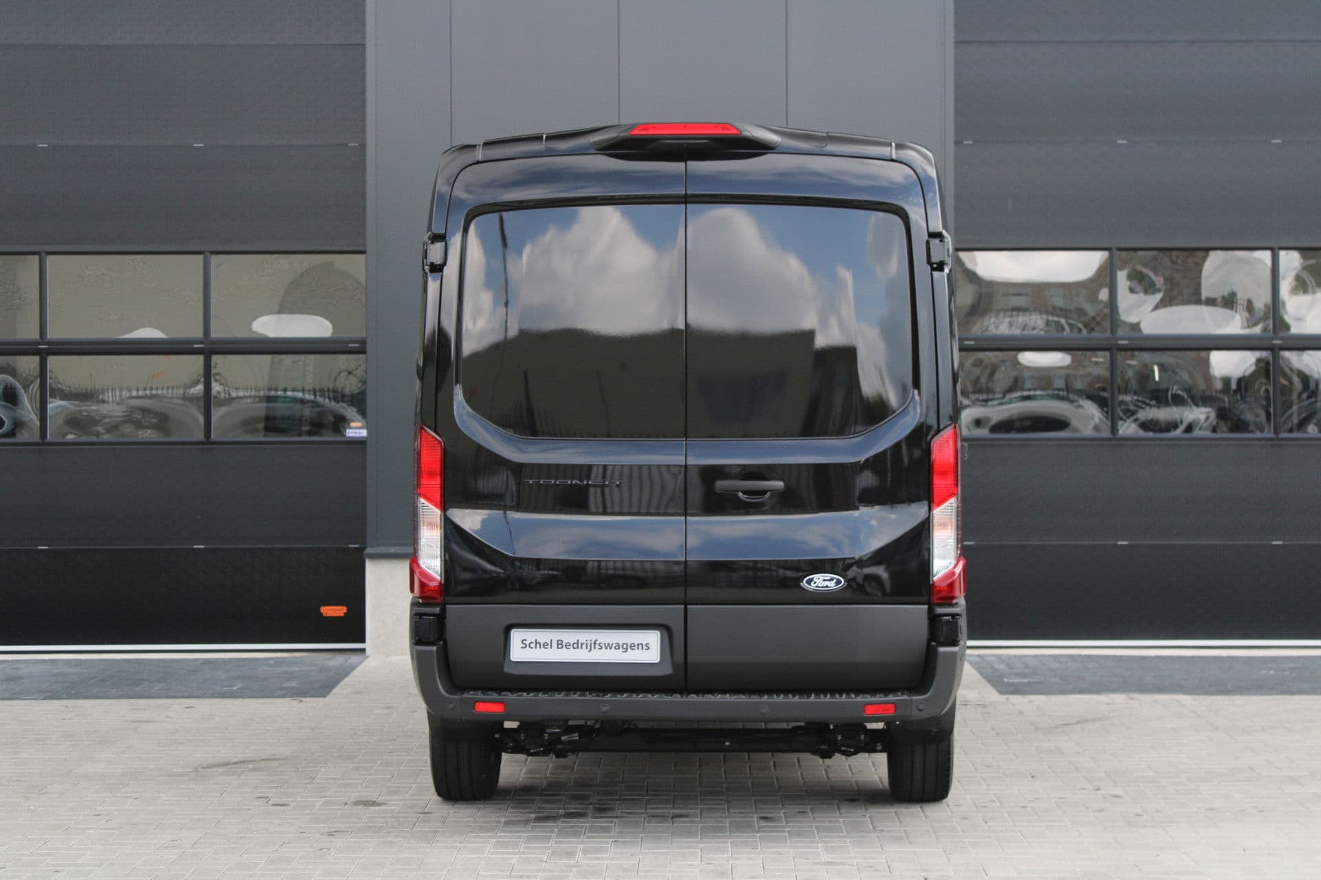 Ford Transit 350 2.0 TDCI L2H2 Limited 165pk - Adaptive Cruise - Xenon - Navi - Blind Spot - 360 camera - Rijklaar thumbnail 27