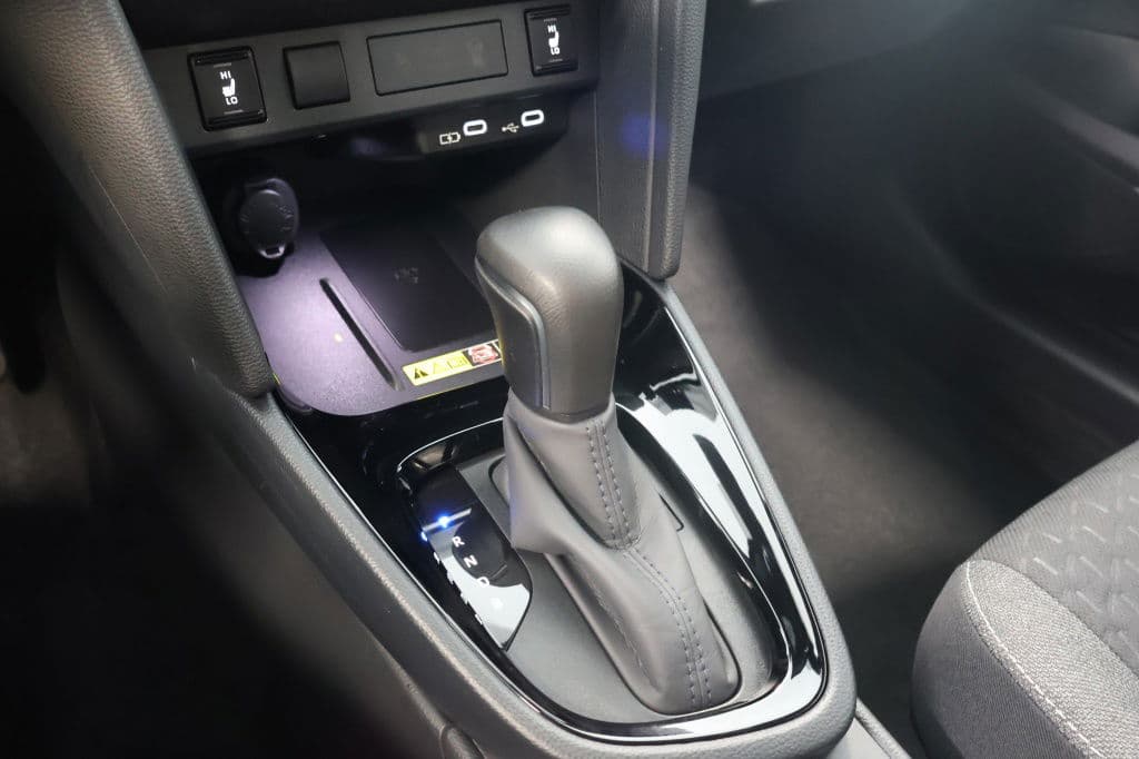 Toyota Yaris Cross 1.5 Hybrid Dynamic | met Winterpack thumbnail 25