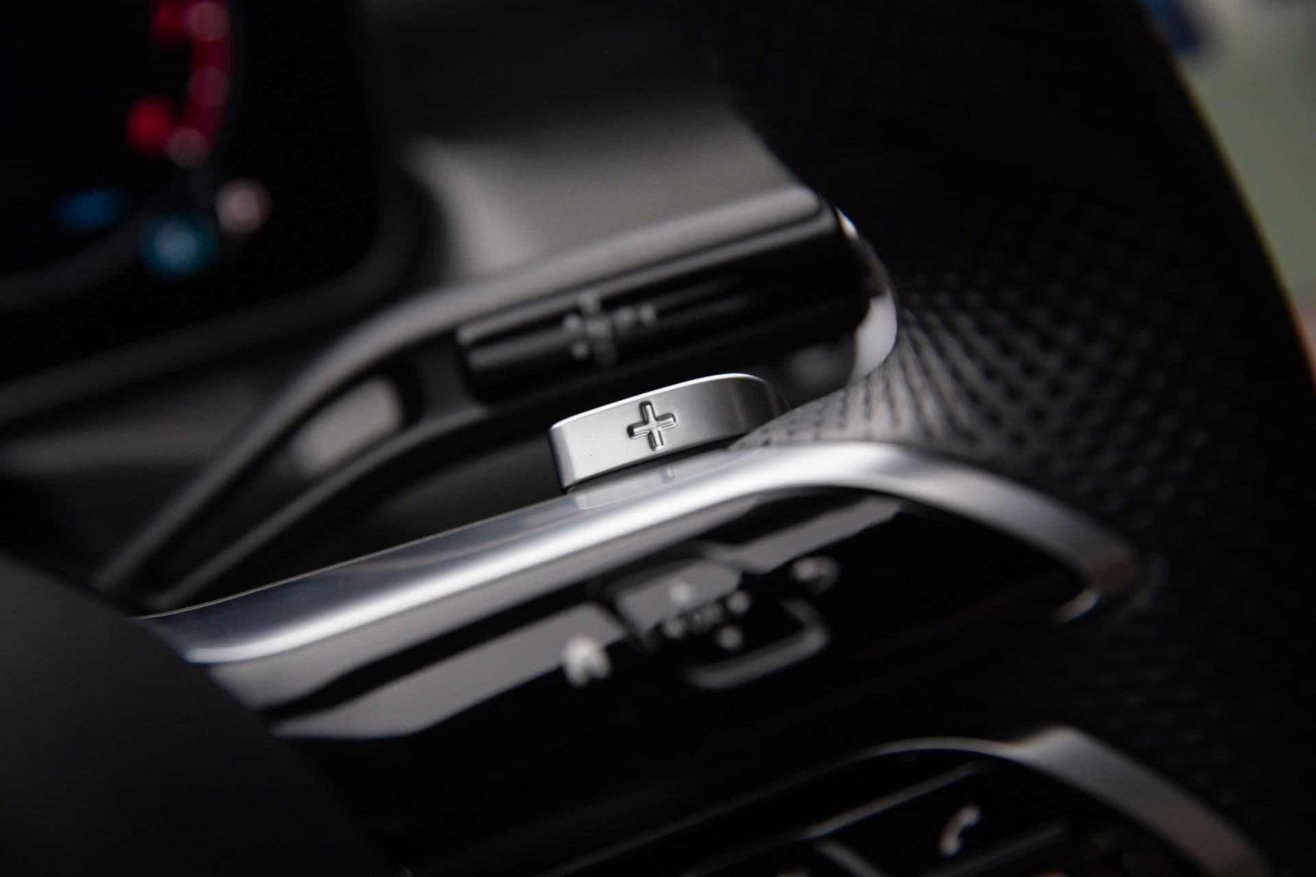 Mercedes-Benz C-Klasse Estate 200 Launch Edition AMG Line , Panoramadak, Sfeerverlichting, Burmester, 3D-camera, thumbnail 26