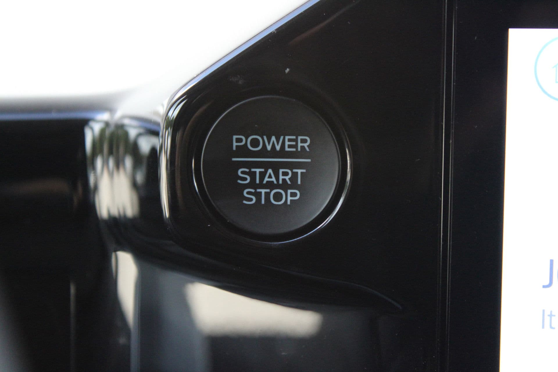 Ford Tourneo Custom 320 2.0 TDCI L2H1 Titanium X DC 170pk - Adaptive Cruise - LED - Blind Spot - Leder - Navigatie - 360 Camera - Trekhaak - Rijklaar thumbnail 26