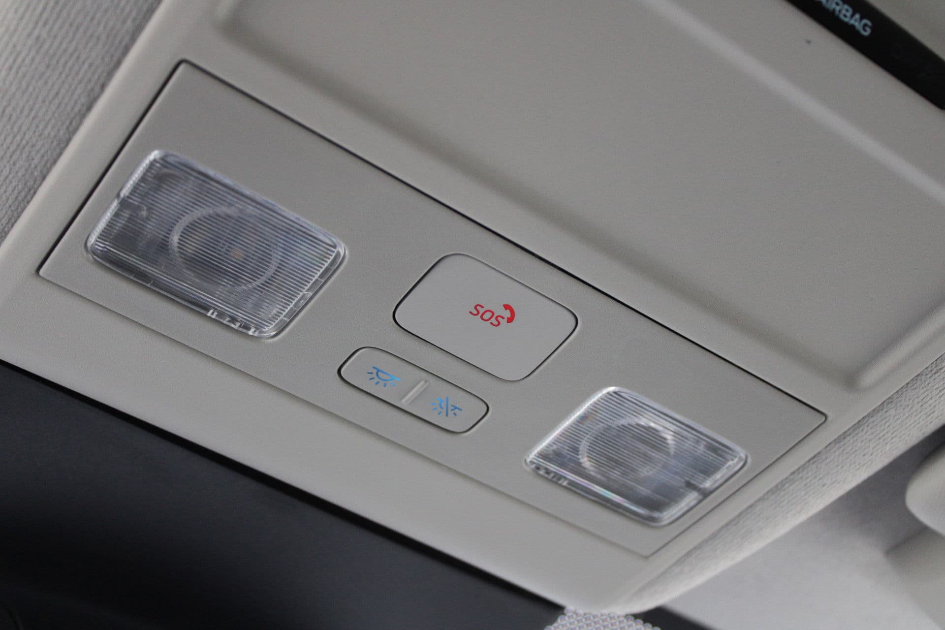 Ford Transit Custom 320 2.0 TDCI L2H1 Trend 170pk - 4x4 AWD - 2x Schuifdeur - Carplay - Android - Camera - Stoelverwarming - Verwarmd stuurwiel - Rijklaar thumbnail 32