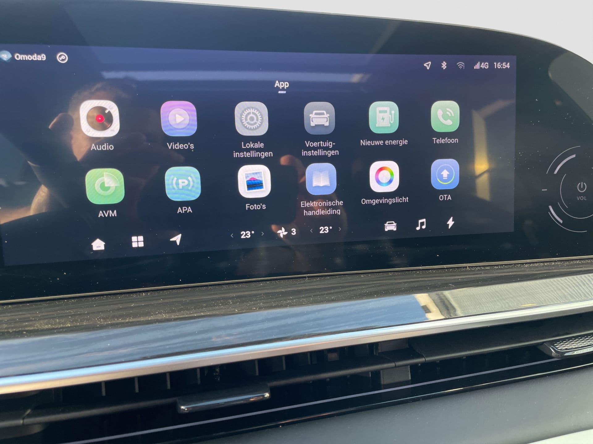 Omoda 9 1.5T-GDi SHS-P Premium | INRUILACTIE | Pano | 150km elektr. range thumbnail 14