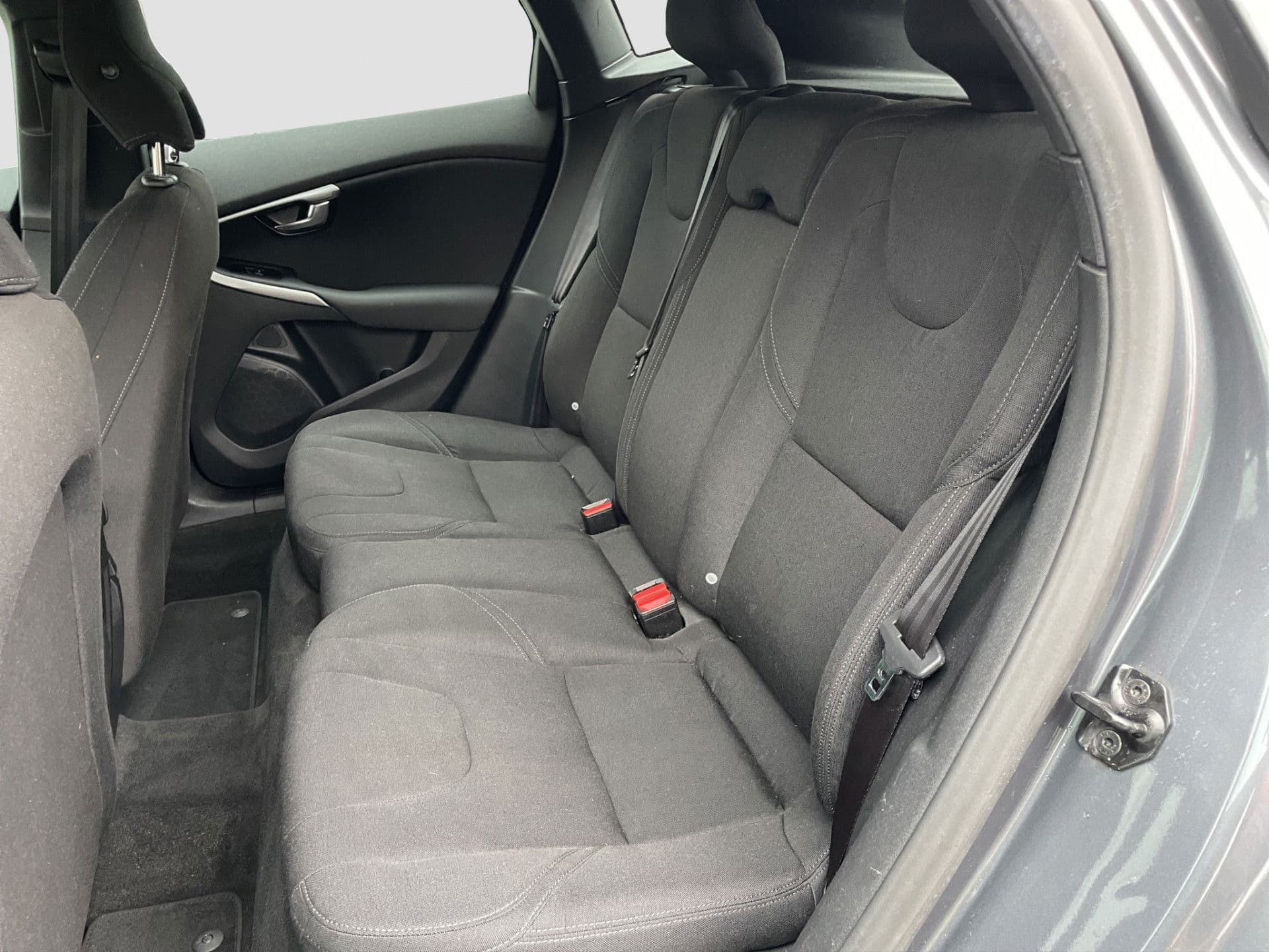 Volvo V40 1.6 T3 Kinetic Camera | Cruise | Climate | Trekhaak thumbnail 21