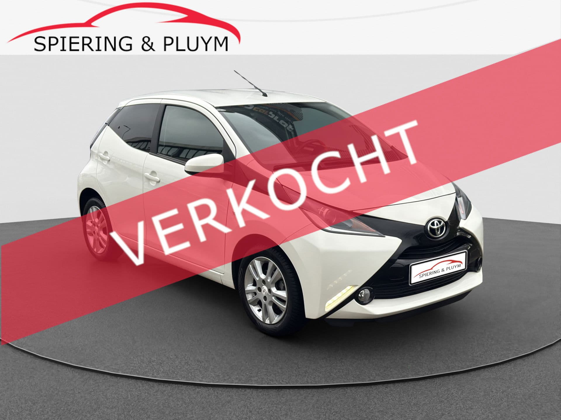 Toyota Aygo 1.0 VVT-i X-Joy | LMV | Climate | NL auto