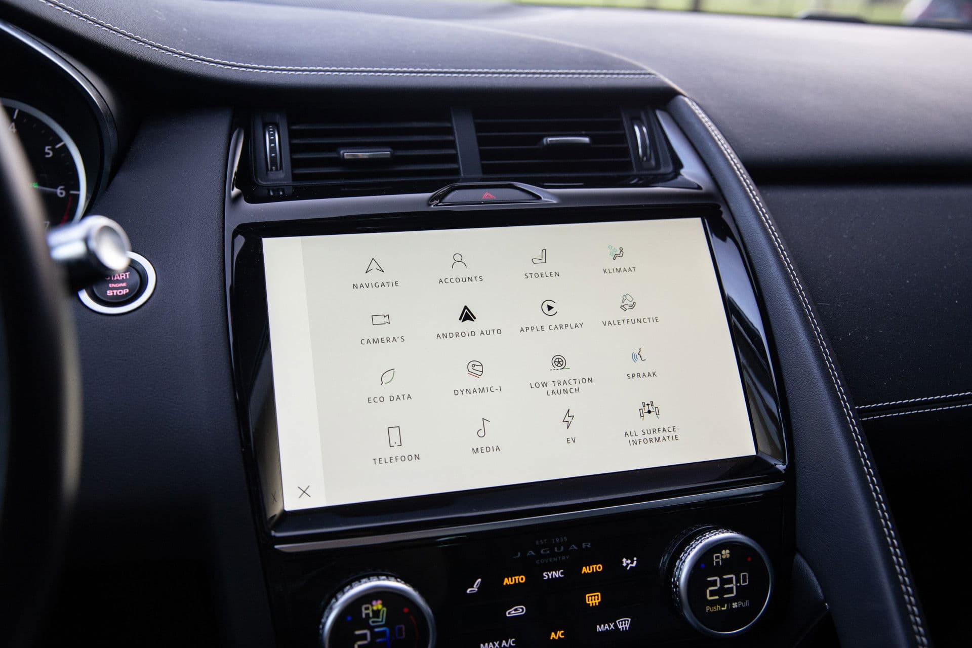 Jaguar E-Pace 1.5 P300e AWD R-Dynamic SE , Panoramadak, Leer, Carplay, thumbnail 15