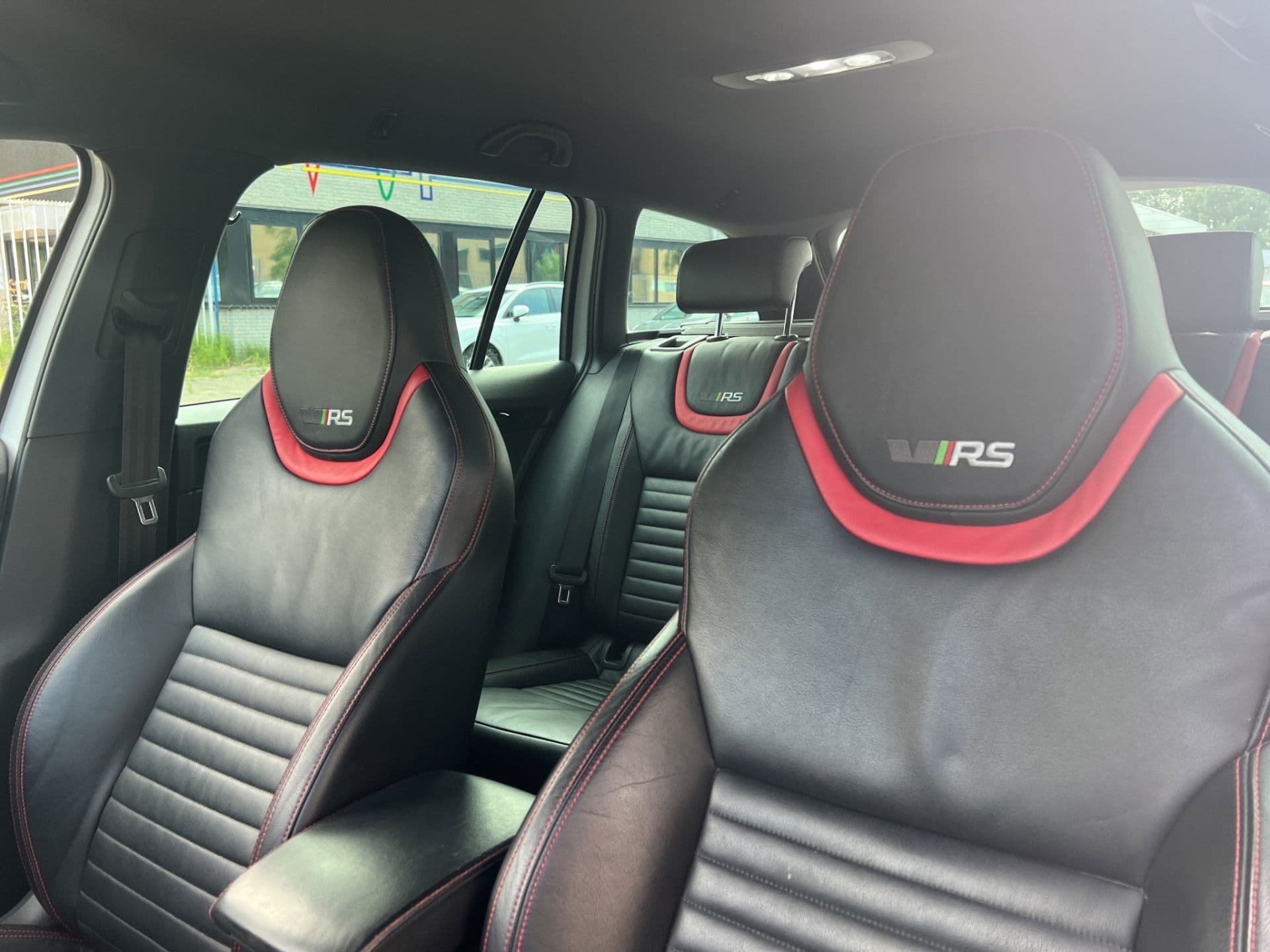 Škoda Octavia Combi 2.0 TSI RS 230 | Memory Stoelen | Stoelverw. | thumbnail 4