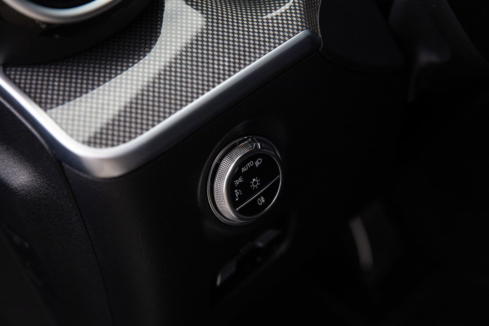 Mercedes-Benz C-Klasse Estate 200 Launch Edition AMG Line , Virtual cockpit, Leer, Sfeerverlichting, thumbnail 21