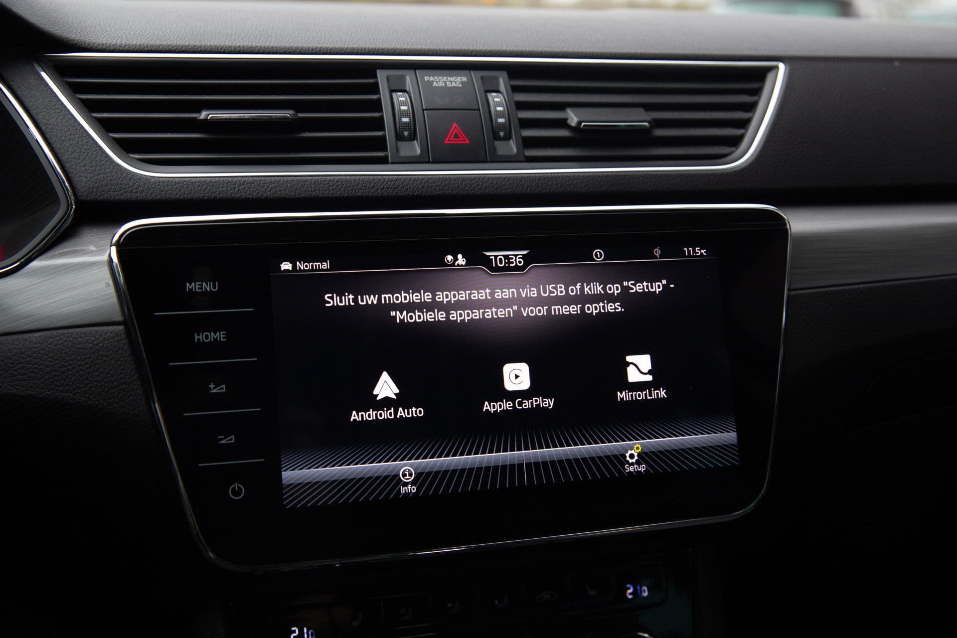 Škoda Superb Combi 1.4 TSI iV Business , Memory, Canton, Carplay, Camera thumbnail 15