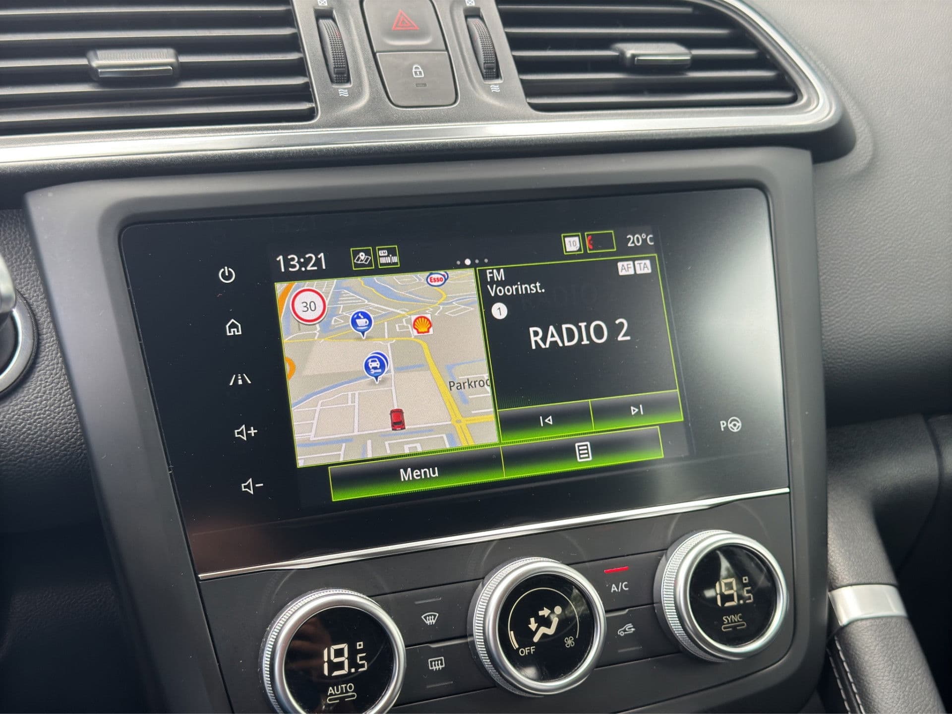 Renault Kadjar 1.3 TCe Zen | Blis | Bose | Keyless thumbnail 15