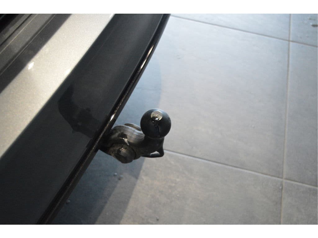 Škoda Octavia Combi 2.0 TDI Sportline navi camera led trekhaak 150 pk !! thumbnail 9