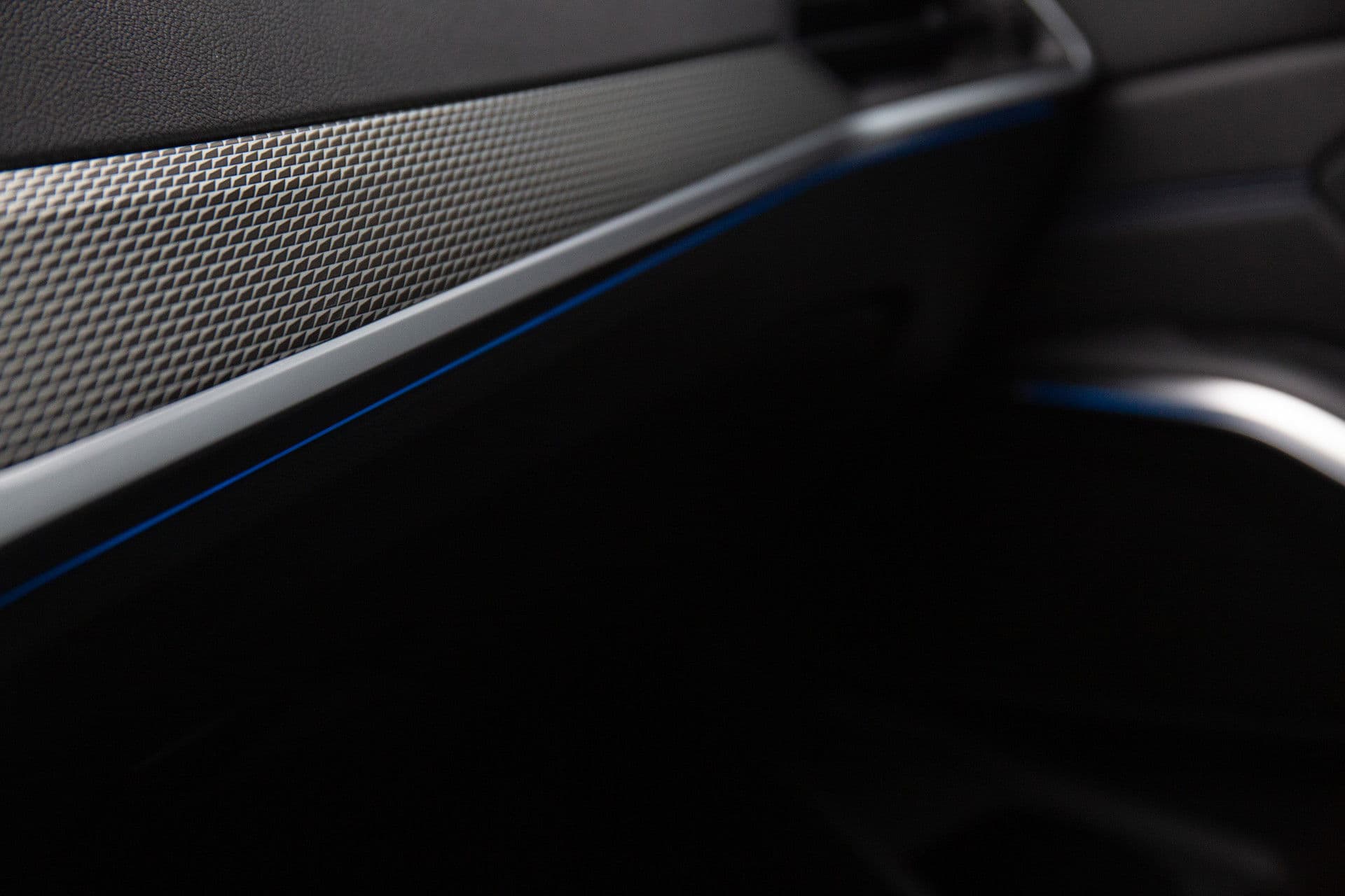 BMW 3 Serie Touring 330e High Executive M-Sport 290pk , Adaptive cruise, Trekhaak, Sfeerverlichting, thumbnail 23