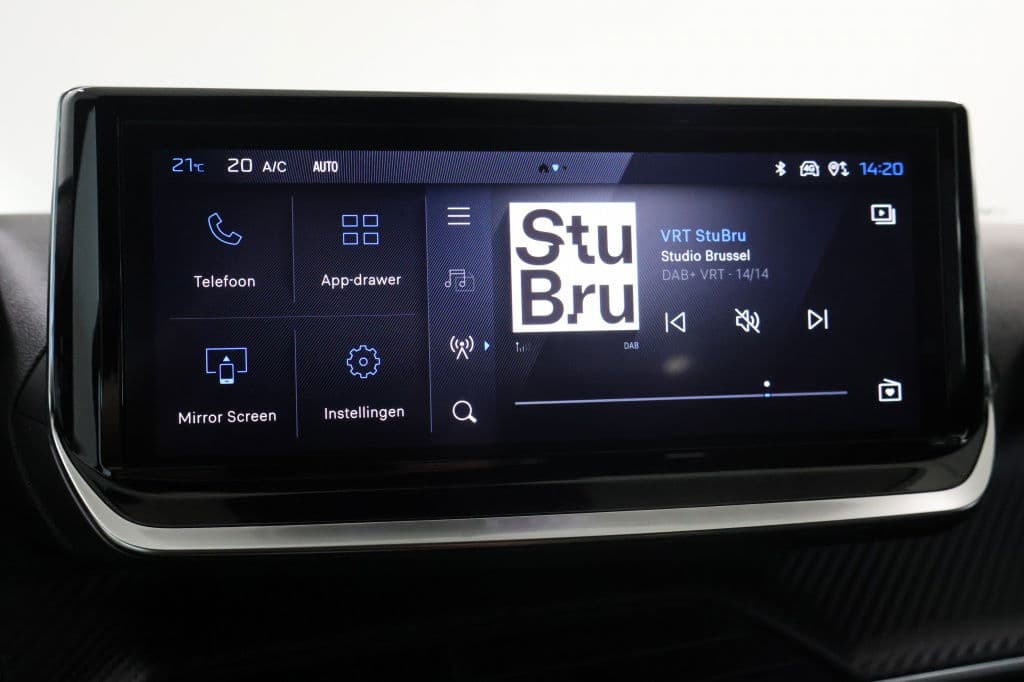 Peugeot 2008 1.2 Hybride 145 Allure | 360 Camera | Luxe thumbnail 25