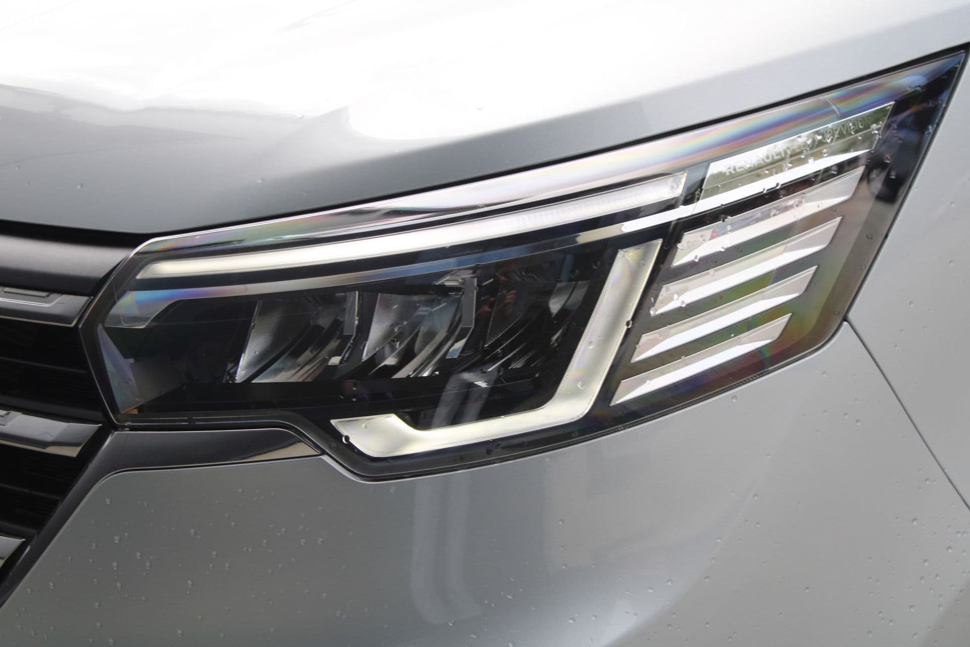 Renault Trafic 2.0 Blue dCi 150pk T30 L2H1 Advance - Achteruitrijcamera - Carplay - Android - Allseason - Trekhaak - Rijklaar thumbnail 34