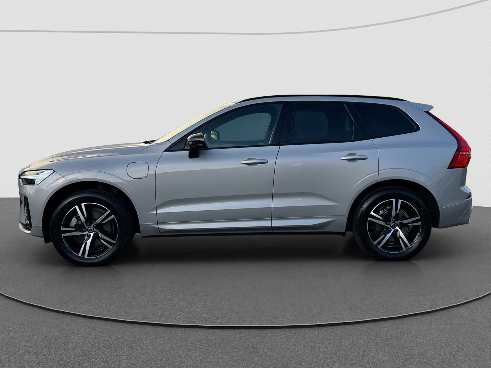 Volvo XC60 2.0 Recharge T8 AWD R-Design | Pano | Trekhaak | H&K | Adaptive | thumbnail 12