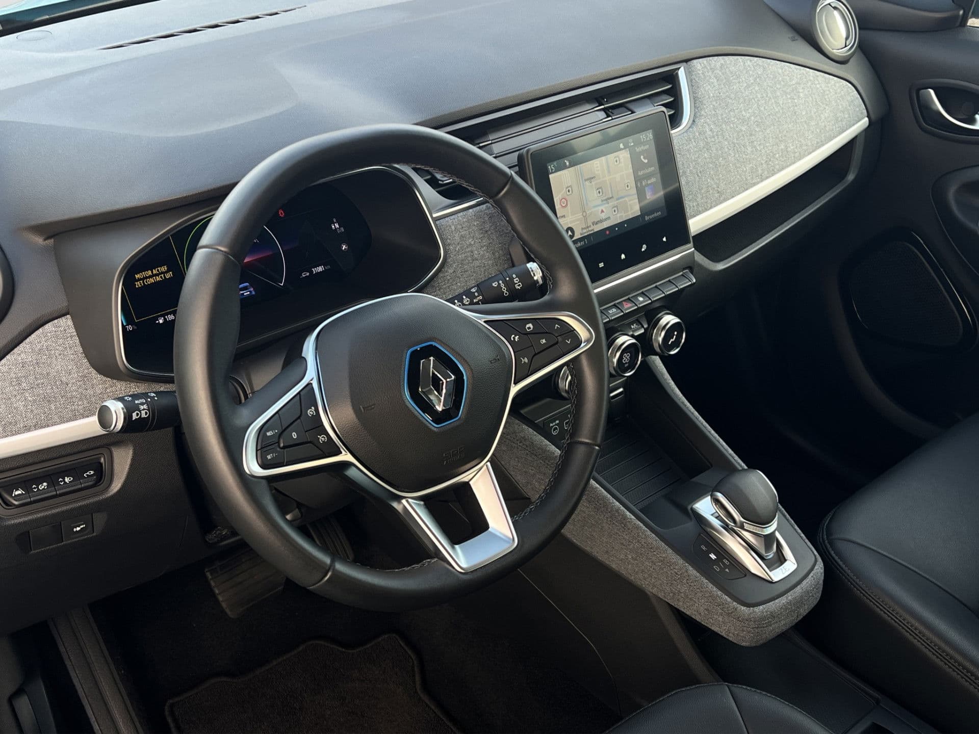 Renault ZOE R110 Limited 41 kWh (ex Accu) | Carplay | PDC | Trekhaak thumbnail 10