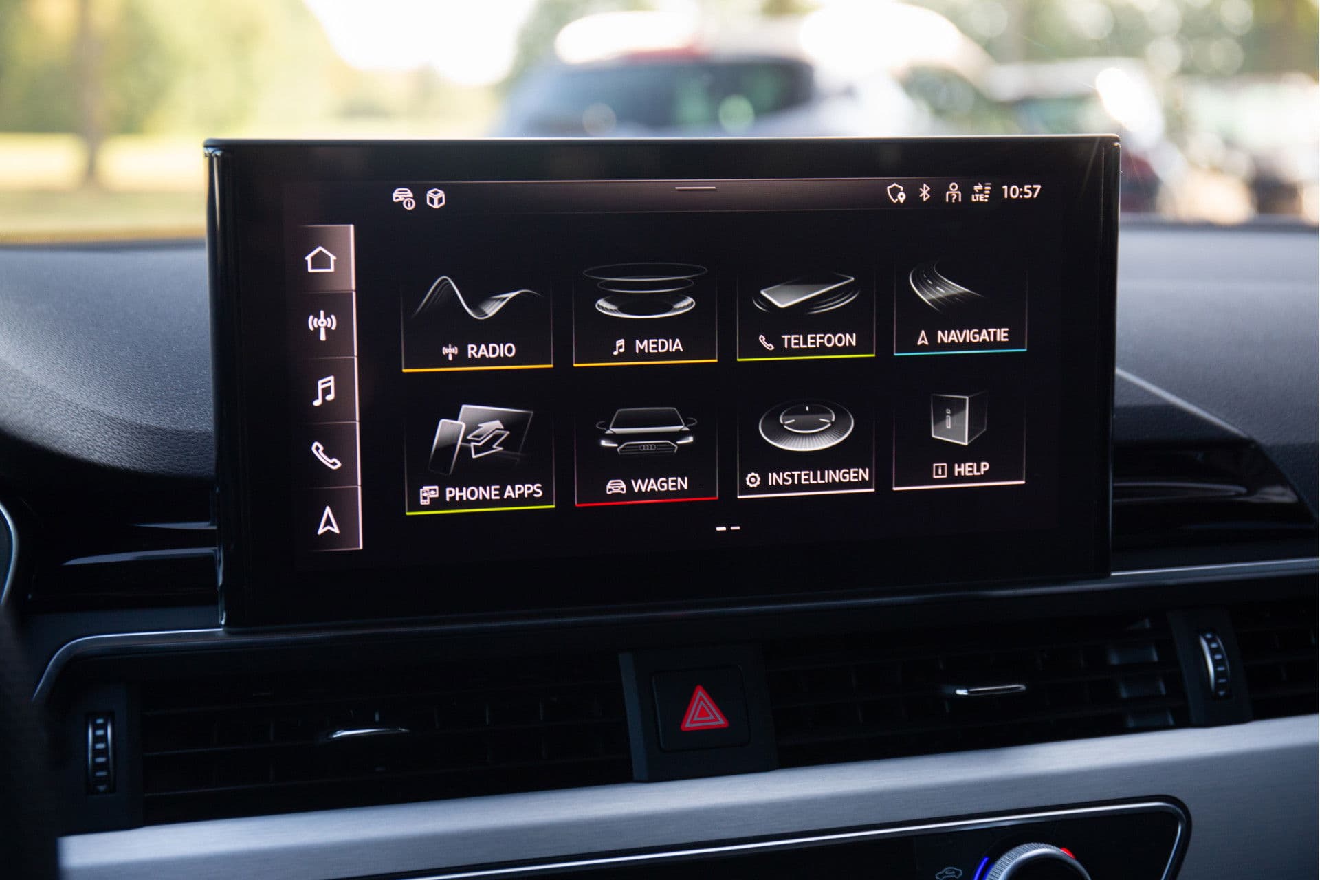 Audi A4 Avant 35 TFSI Launch edition Sport S-line , Automaat, Sfeerverlichting, NL-auto thumbnail 12