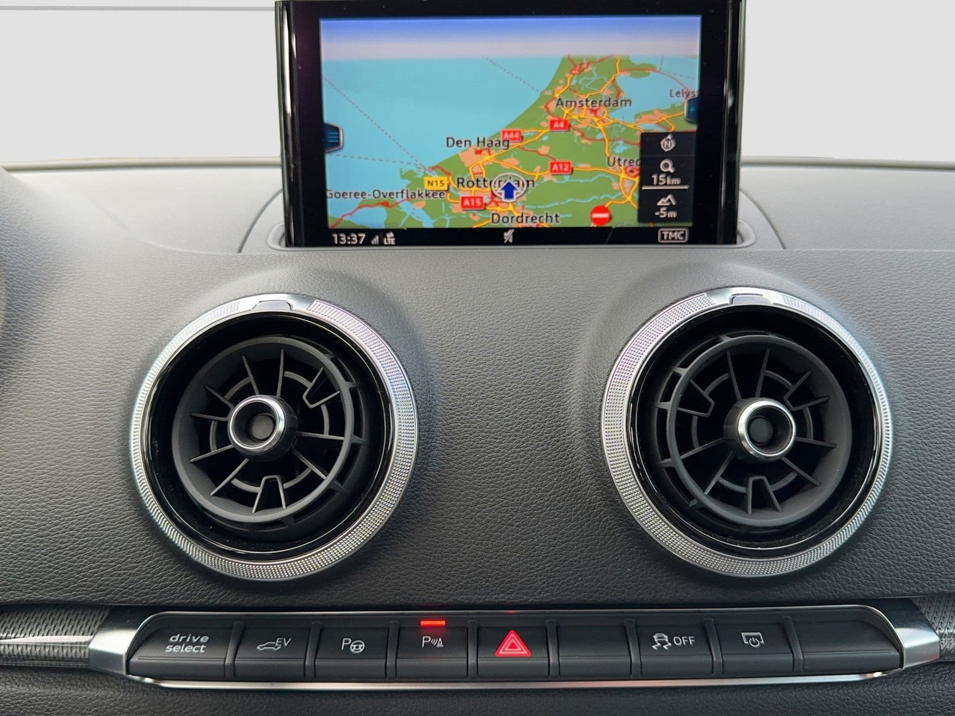 Audi A3 1.4 e-tron Sport PL+ Adaptive Cruise | Alcantara Leder | Sportstoelen thumbnail 15