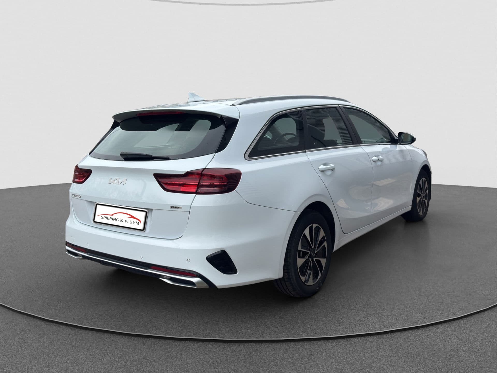 Kia Ceed Sportswagon 1.6 GDI PHEV DynamicPlusLine | Dodehoek det. | Adaptive | Winter pack thumbnail 3