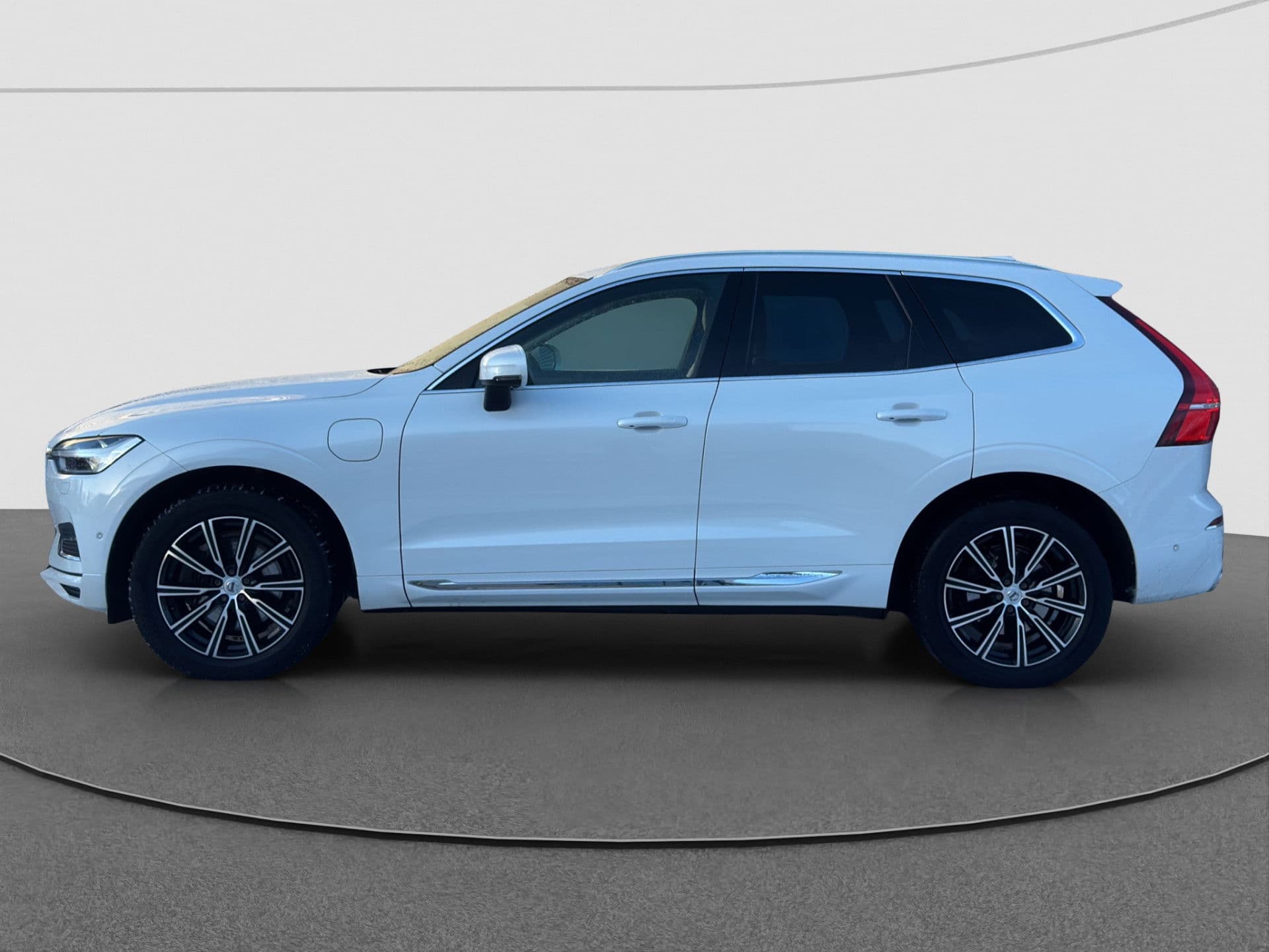 Volvo XC60 2.0 T8 Twin Engine AWD Inscription | Pano | HUD | Memory | Dodeh | thumbnail 9