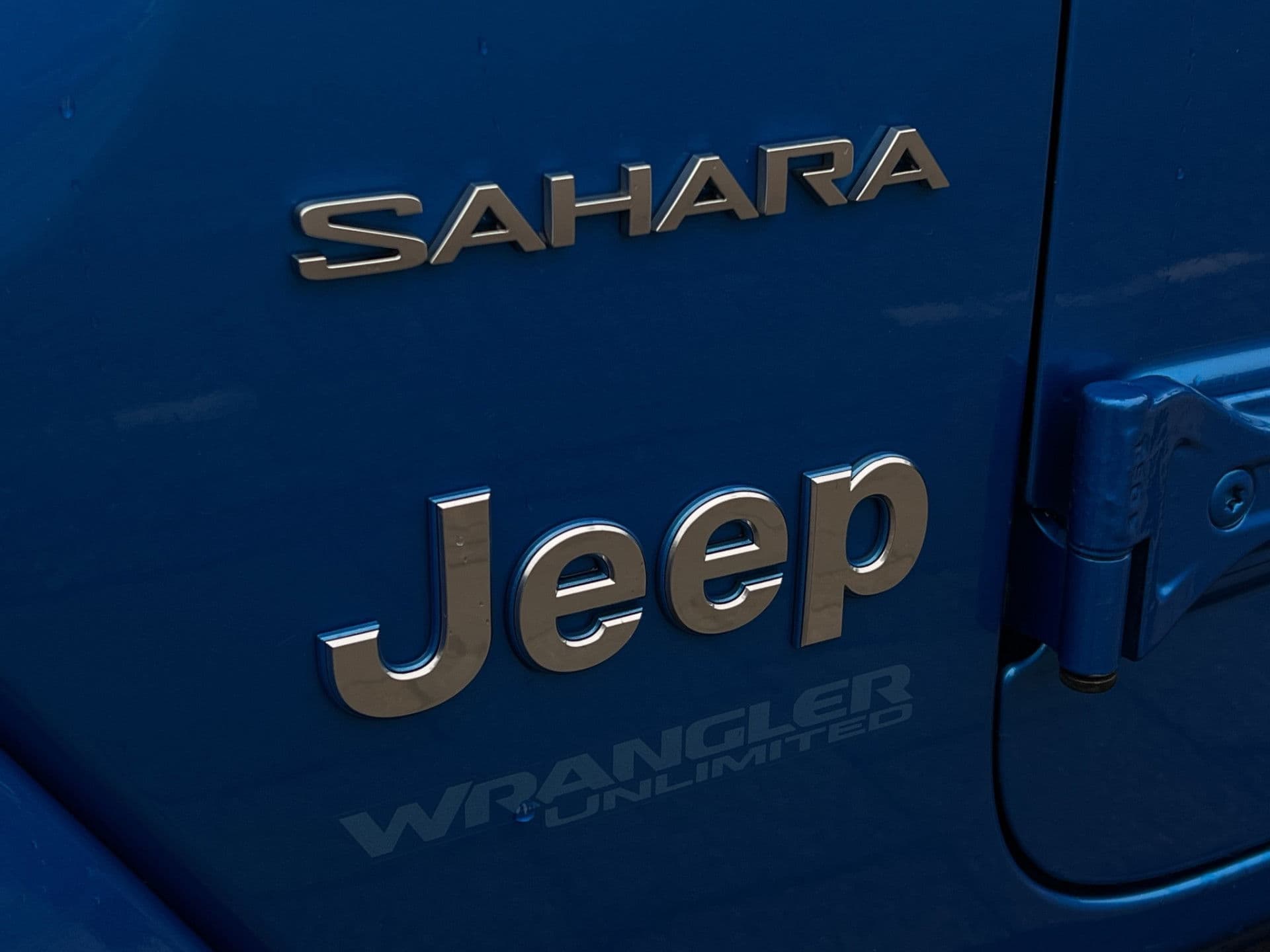 Jeep Wrangler Unlimited 4xe 380 Sahara | Camera | Alpine | LED bar | Stuur verwarming | thumbnail 20