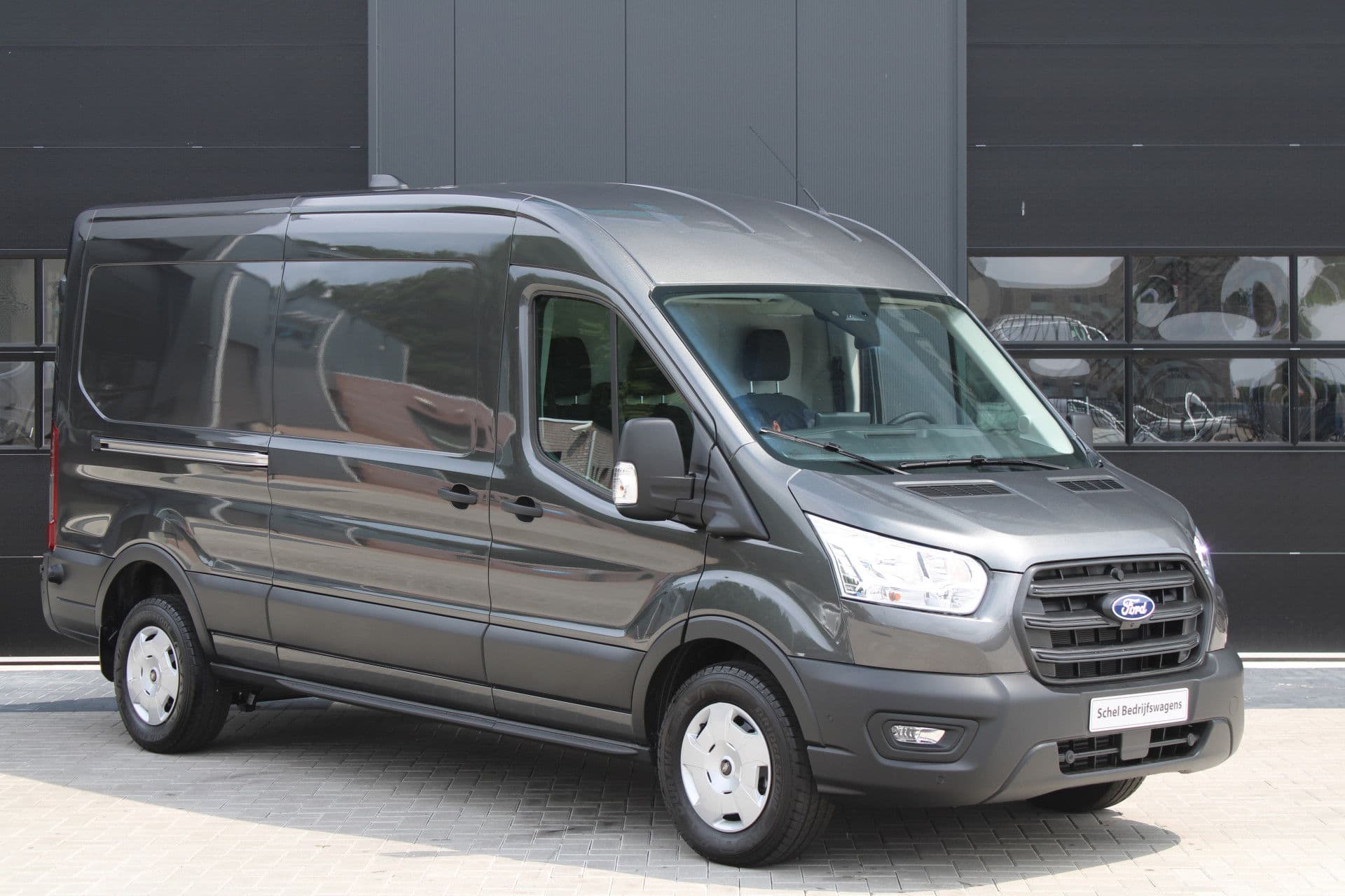 Ford Transit 350 2.0 TDCI L3H2 Trend 165pk - Facelift - 2x Schuifdeur - 360 Camera - Trekhaak - ACC - Stoel & Stoelverwarming - Blind Spot - Navi - 270gr deuren - Rijklaar thumbnail 4