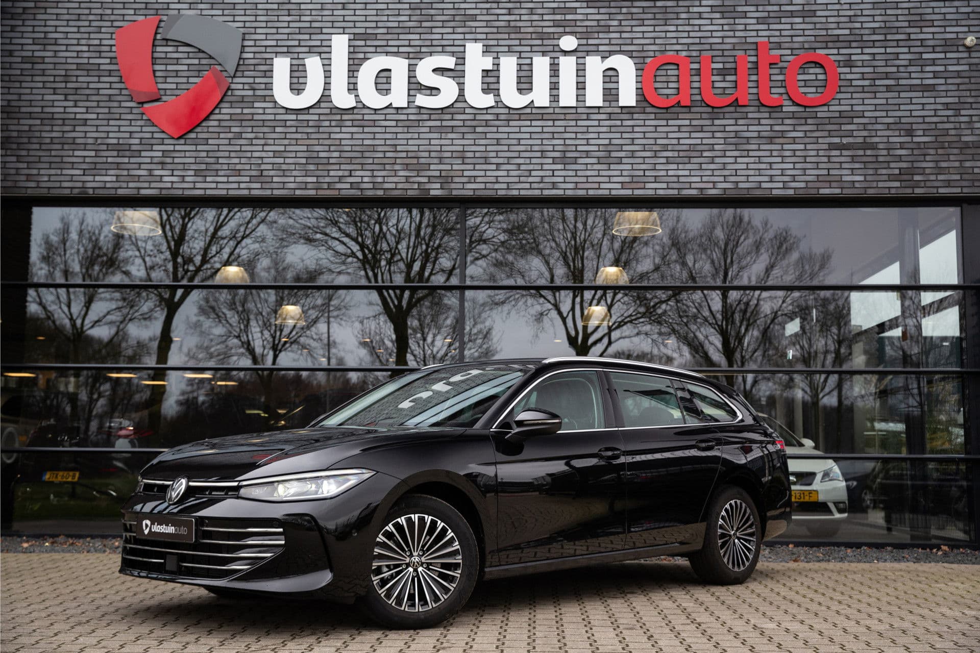 Volkswagen Passat Variant 1.5 eTSI Elegance Business , Adap. cruise, Stoel/stuurverwarming, Head-up display,