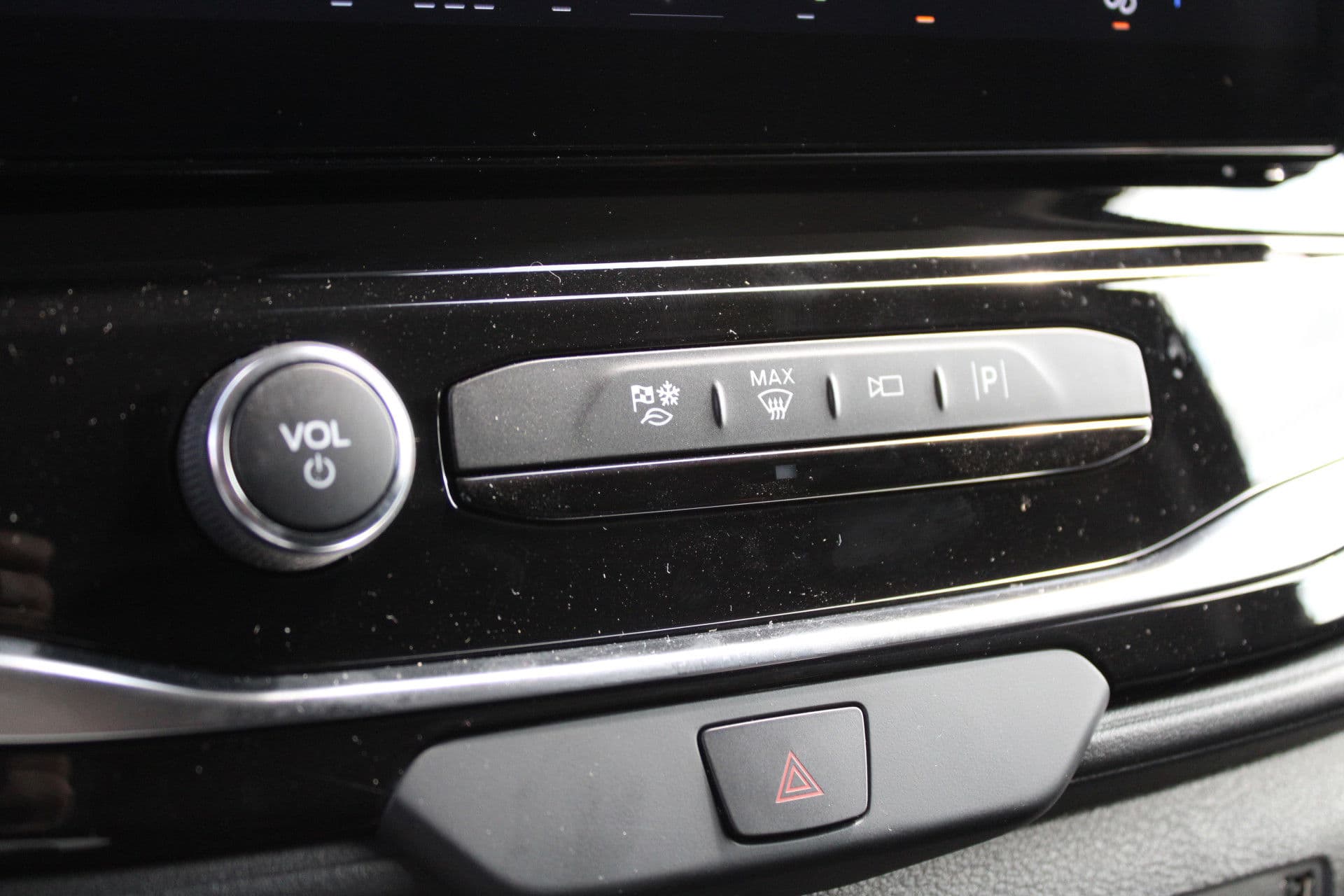 Ford Transit 350 2.0 TDCI L2H2 Limited 165pk - 2x Schuifdeur - Navi - 360 Camera - Adaptive Cruise - Xenon - Blind Spot - Rijklaar thumbnail 22