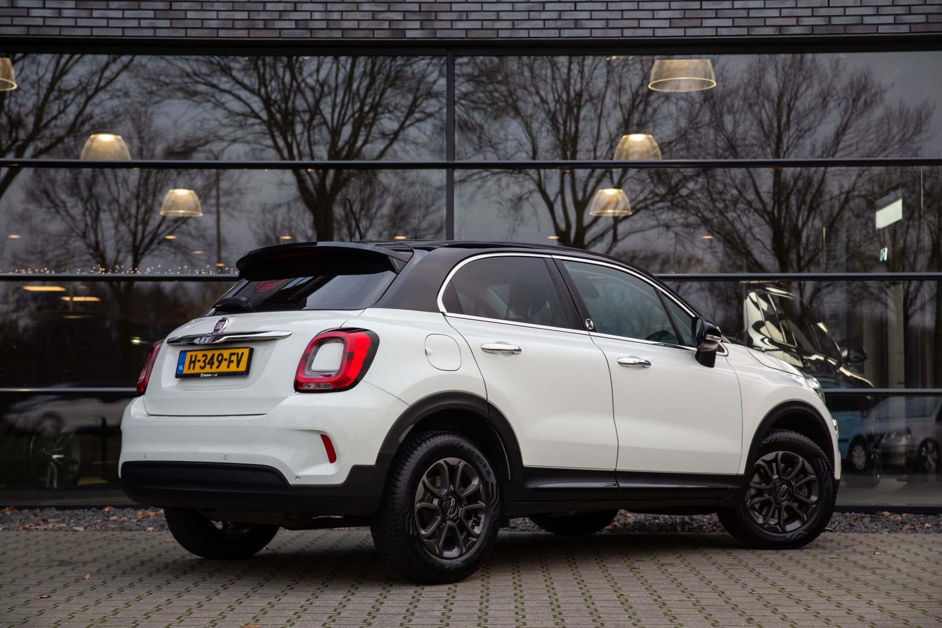Fiat 500X Cross 1.3 GSE (eco) City Cross Opening Edition , Stoelverwarming, Half leder, Climate control thumbnail 2