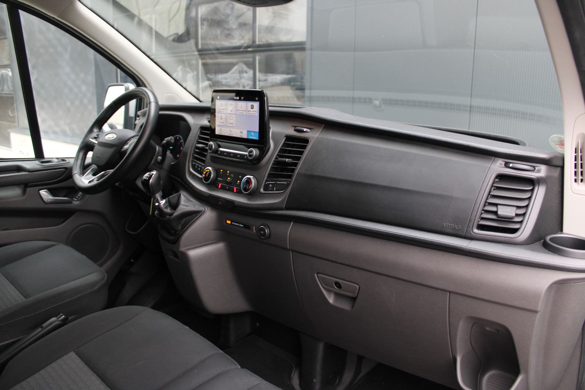 Ford Transit Custom 320 2.0 TDCI L2H1 Trend 130pk - Marge - 9 Zits - Carplay - Stoelverwarming - Camera - Cruise - Sidesteps - Rijklaar thumbnail 30