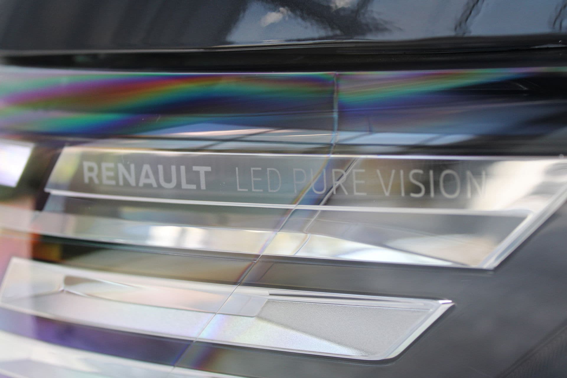 Renault Trafic 2.0 Blue dCi 170pk T29 L2H1 Extra DC - 2x Schuifdeur - Carplay - LED - Blind Spot - Navigatie - Camera - Trekhaak - Stoelverwarming - Rijklaar thumbnail 38