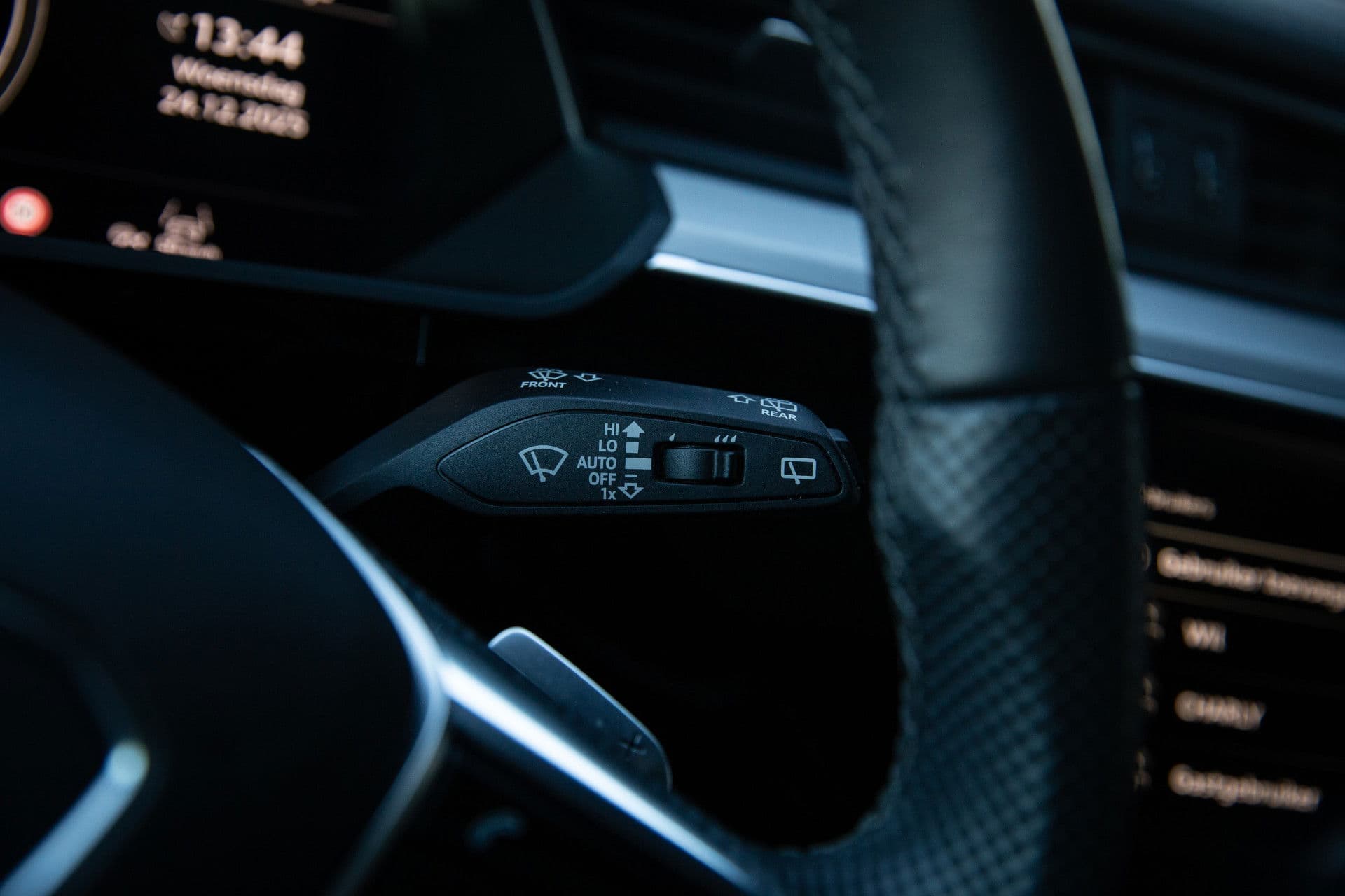 Audi E-tron S quattro 95 kWh , Trekhaak, Panoramadak, Adaptive cruise, 360-graden camera, thumbnail 18