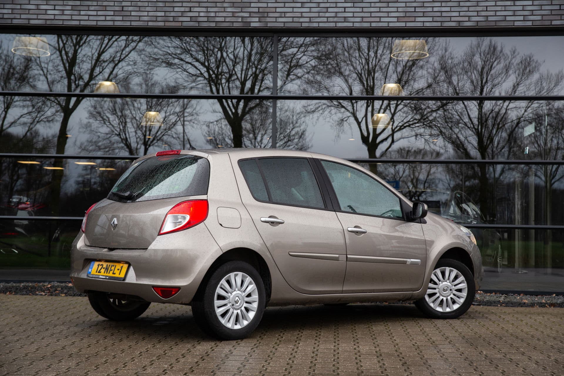 Renault Clio 1.2 TCe Collection , Cruise control, Airco thumbnail 2