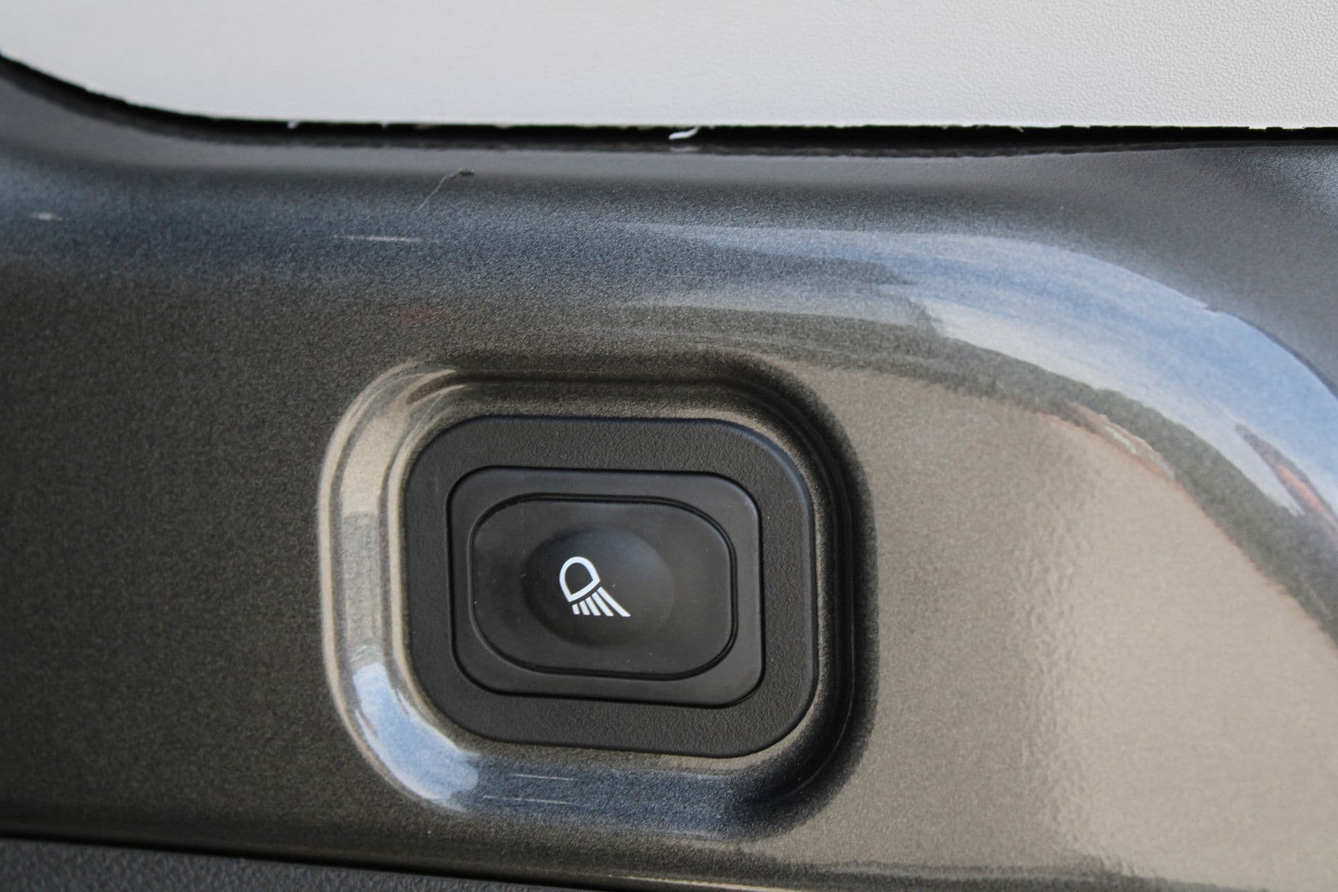 Ford Transit 350 2.0 TDCI L3H2 Trend 130pk Trend - Carplay - Android - 360 Camera - Climate - Cruise - Parkeersensoren - Rijklaar thumbnail 29