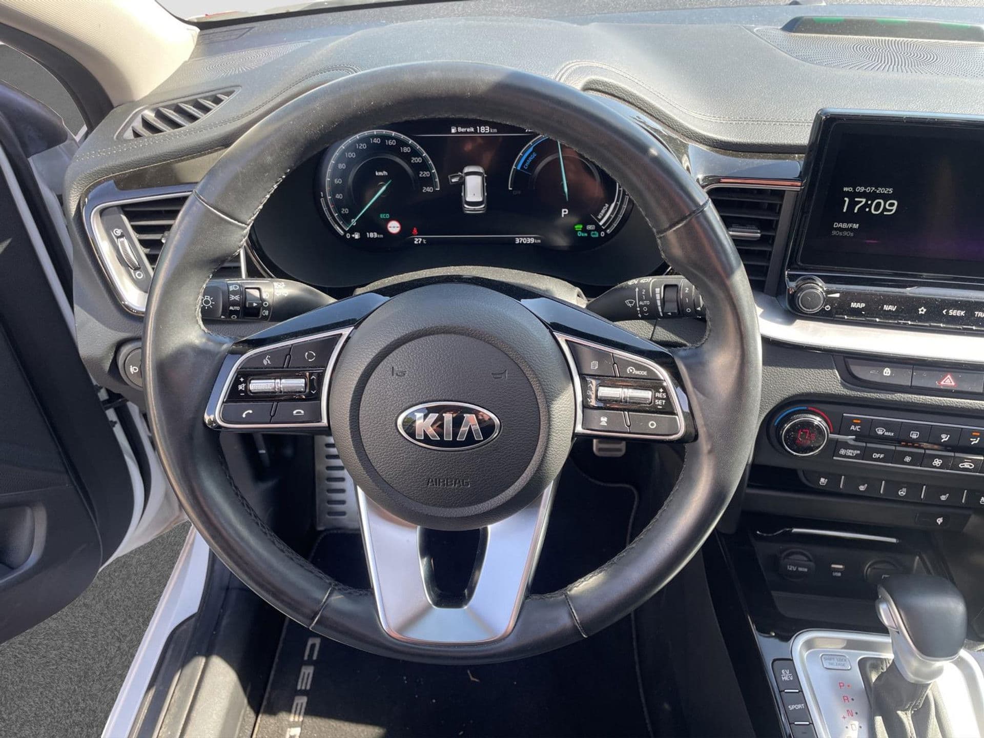 Kia Ceed Sportswagon 1.6 GDI PHEV ExecutiveLine | Pano | Keyless | Leder | Dealer ond. thumbnail 2