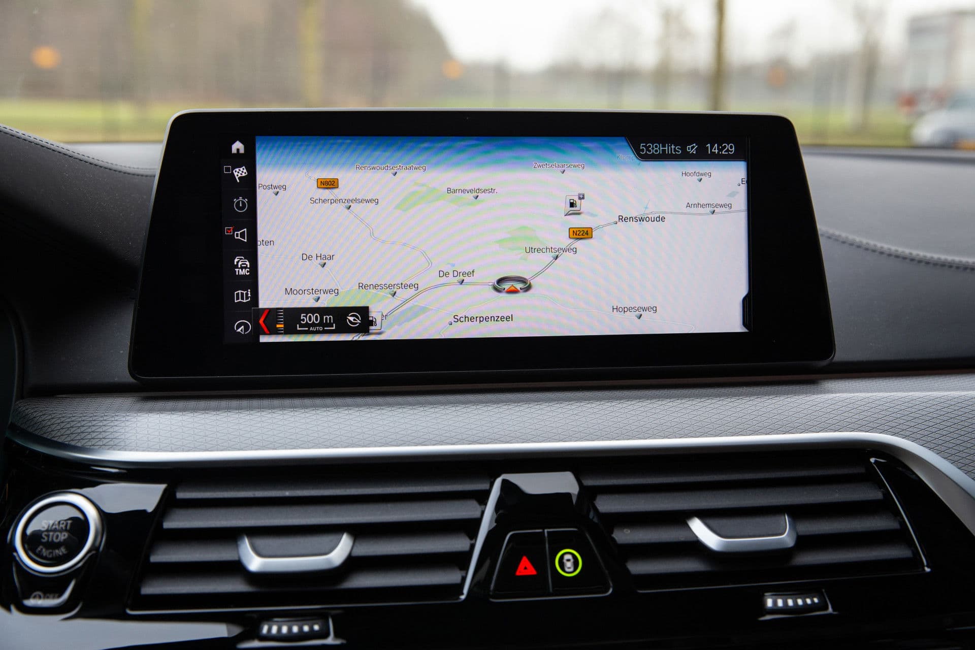 BMW 5 Serie M550i xDrive M-Sport , 4-wielsturing, Panoramadak, Harman/Kardon, Adap. cruise, thumbnail 17