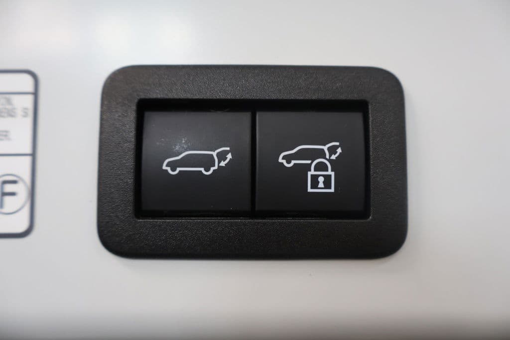 Toyota Corolla Cross Hybrid 140 Style | Winterpack thumbnail 17