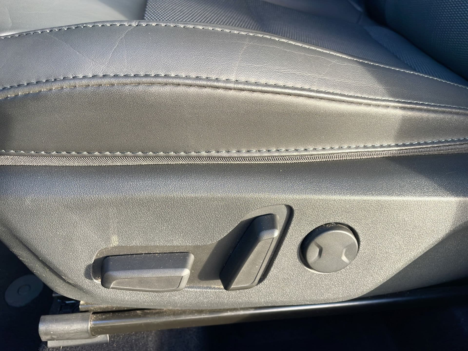 Kia Niro 1.6 GDi PHEV Dyn+PlusLine | Ad.cruise | Halfleder | Stoel-Stuurverw. | El.stoel thumbnail 3