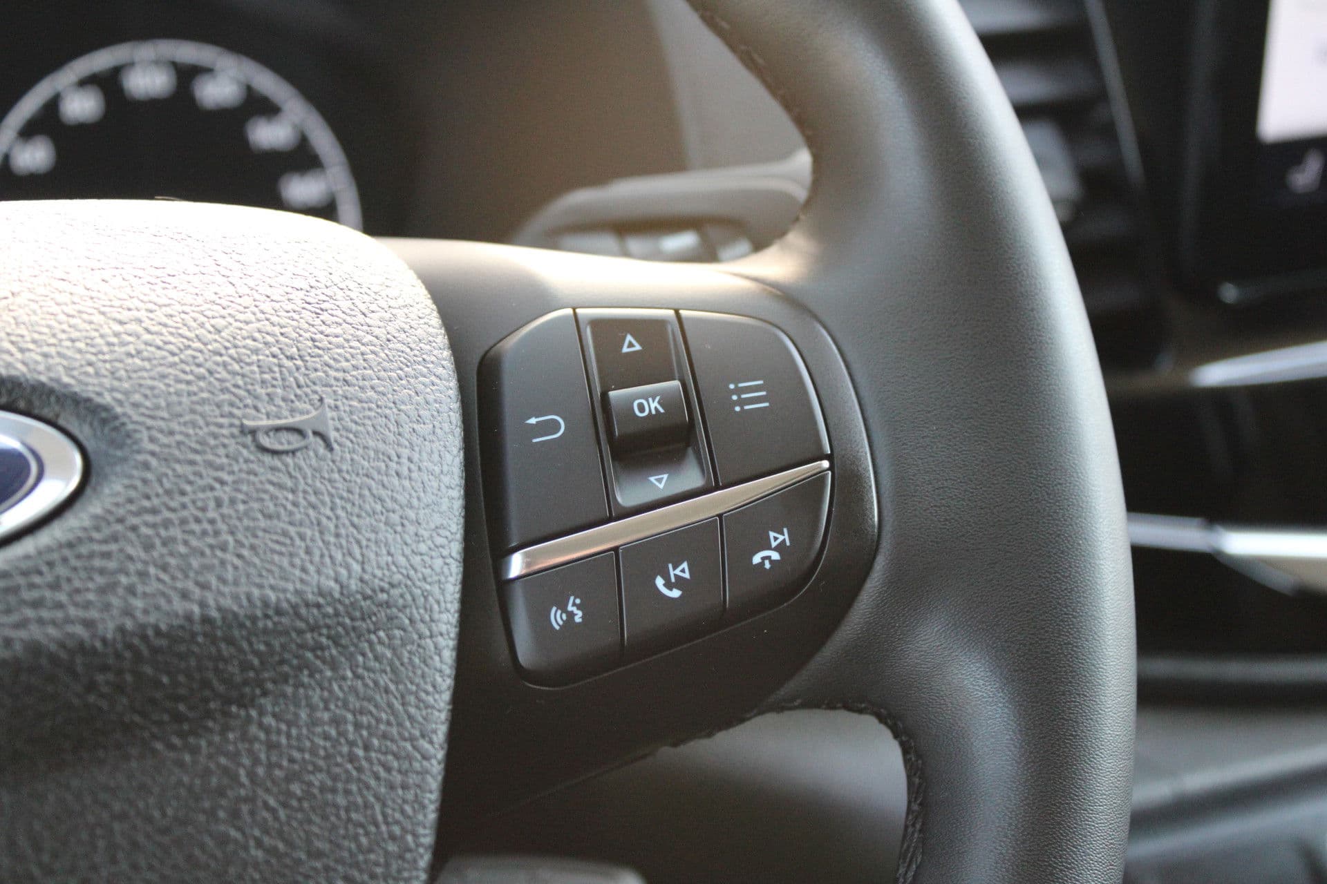 Ford Transit 350 2.0 TDCI L3H2 Trend 130pk - Camper/Grijs Kenteken - Blind Spot - ACC - Trekhaak - Stoelverwarming - Luifel - Rijklaar thumbnail 26