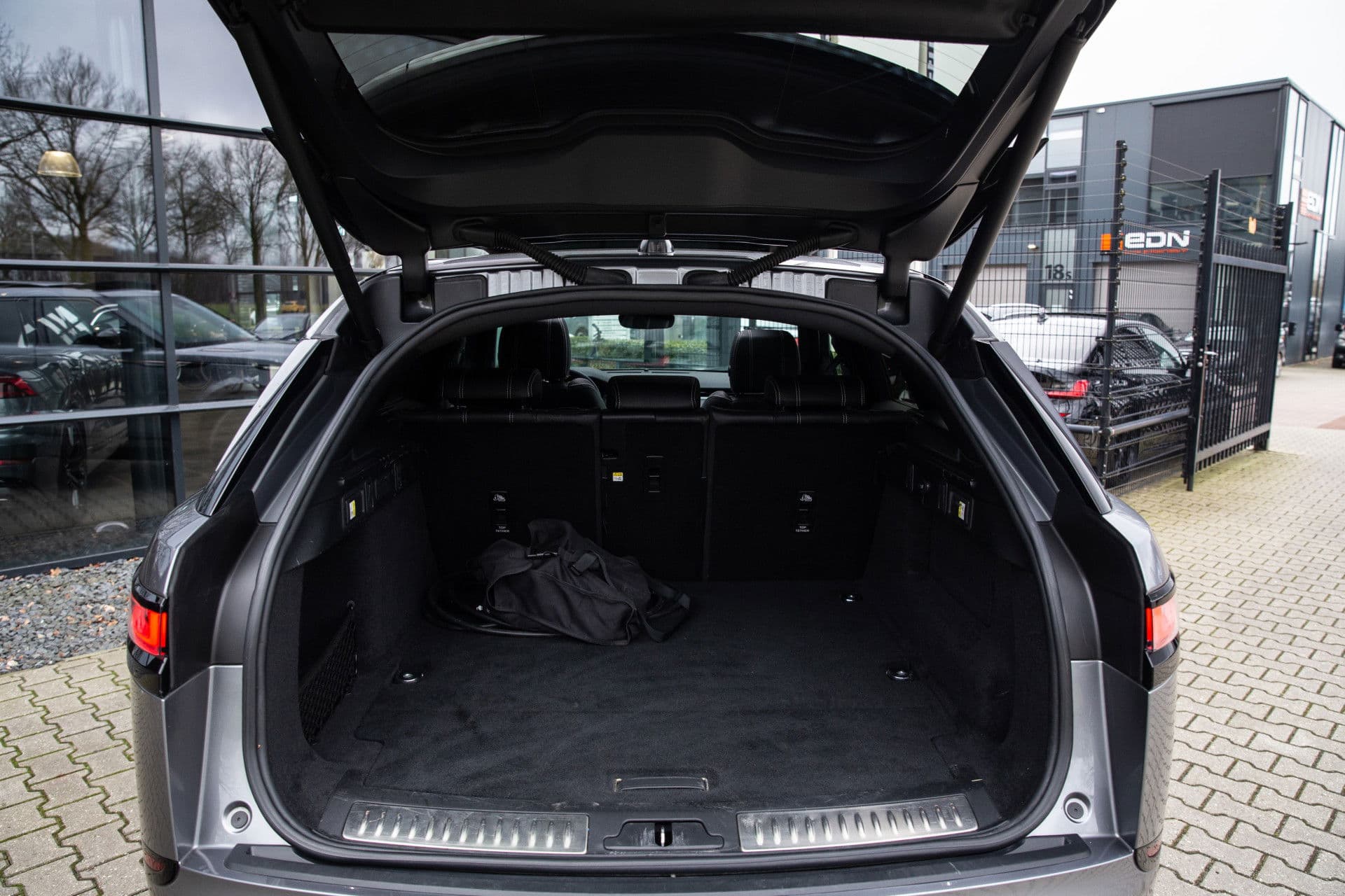 Land Rover Range Rover Velar 2.0 P400e R-Dynamic , Panoramadak, Meridian, Leer, thumbnail 25