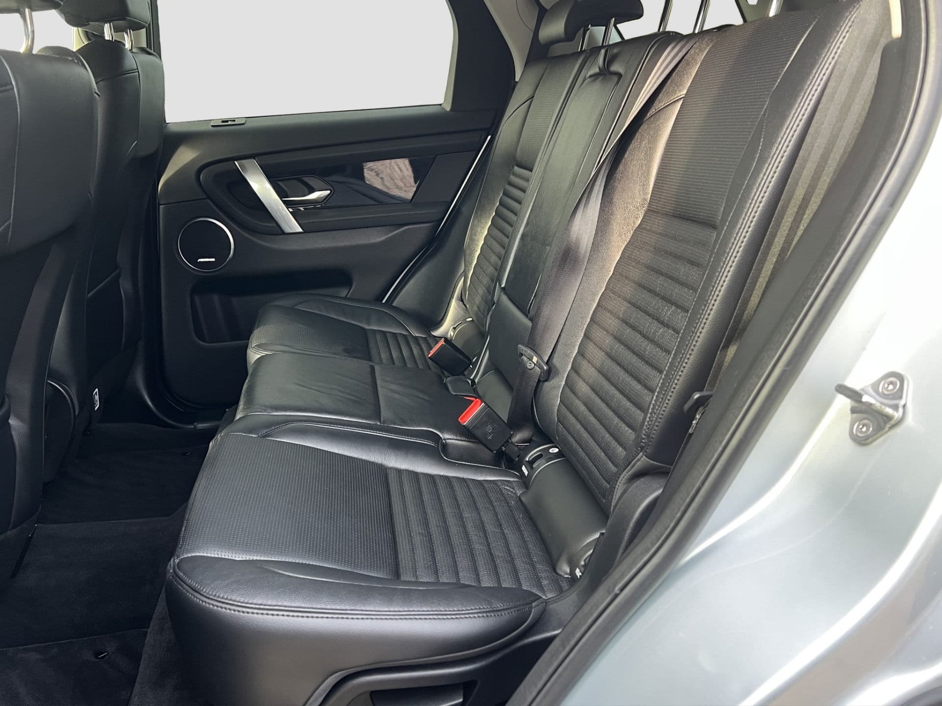 Land Rover Discovery Sport P300e 1.5 R-Dynamic SE | Virtual Dash | Leder | Memory | Elek achterklep | Dodeh | thumbnail 20