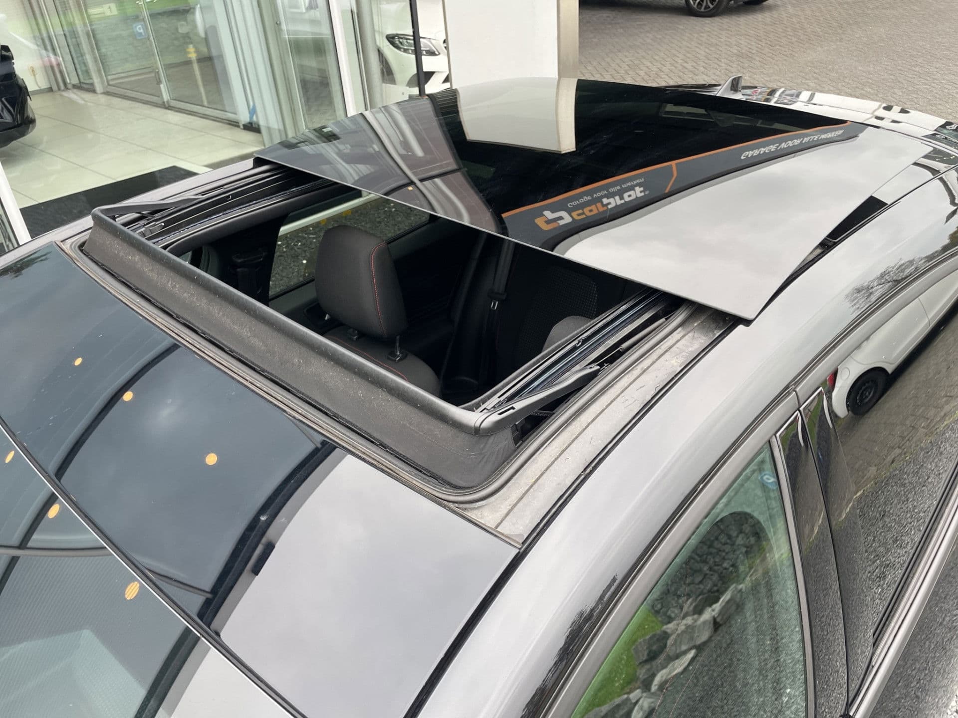 Ford Focus 1.0 Hybrid ST Line X | Virtual | Winter | Pano | Matrix thumbnail 3