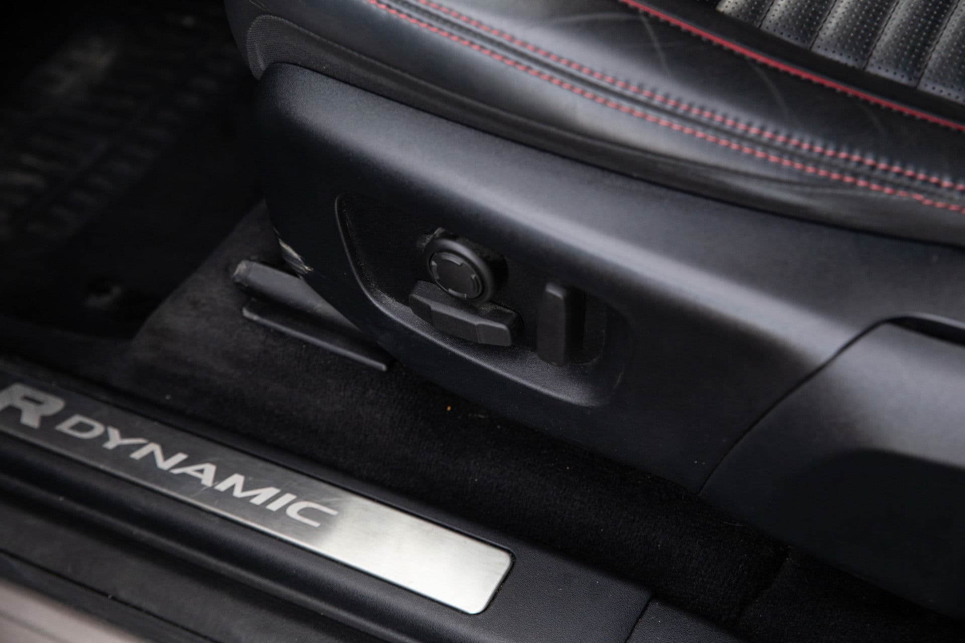 Land Rover Discovery Sport P300e 1.5 R-Dynamic HSE , Panoramadak, Trekhaak, Meridian, thumbnail 23