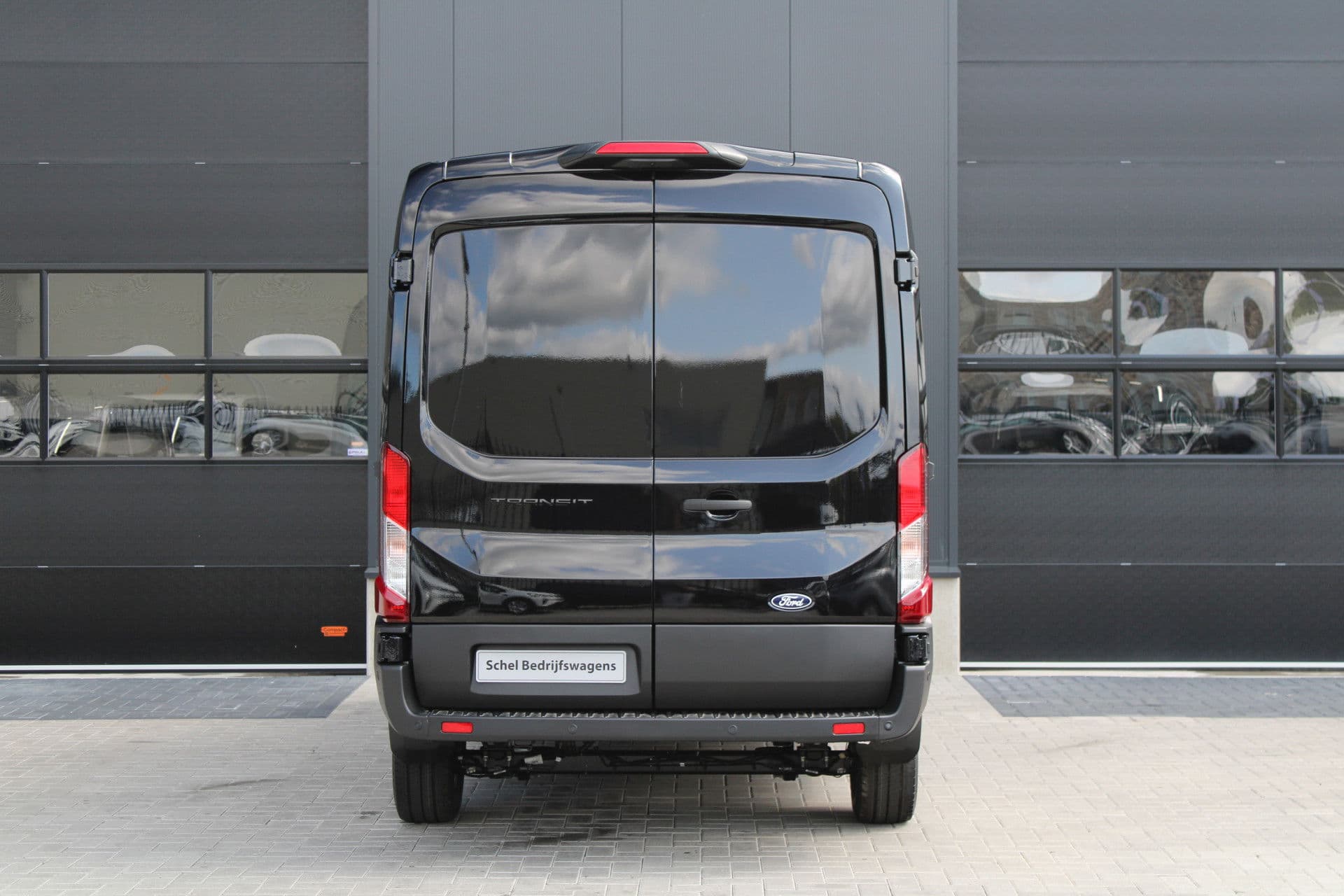 Ford Transit 350 2.0 TDCI L2H2 Limited 165pk - 2x Schuifdeur - Navi - 360 Camera - Adaptive Cruise - Xenon - Blind Spot - Rijklaar thumbnail 28