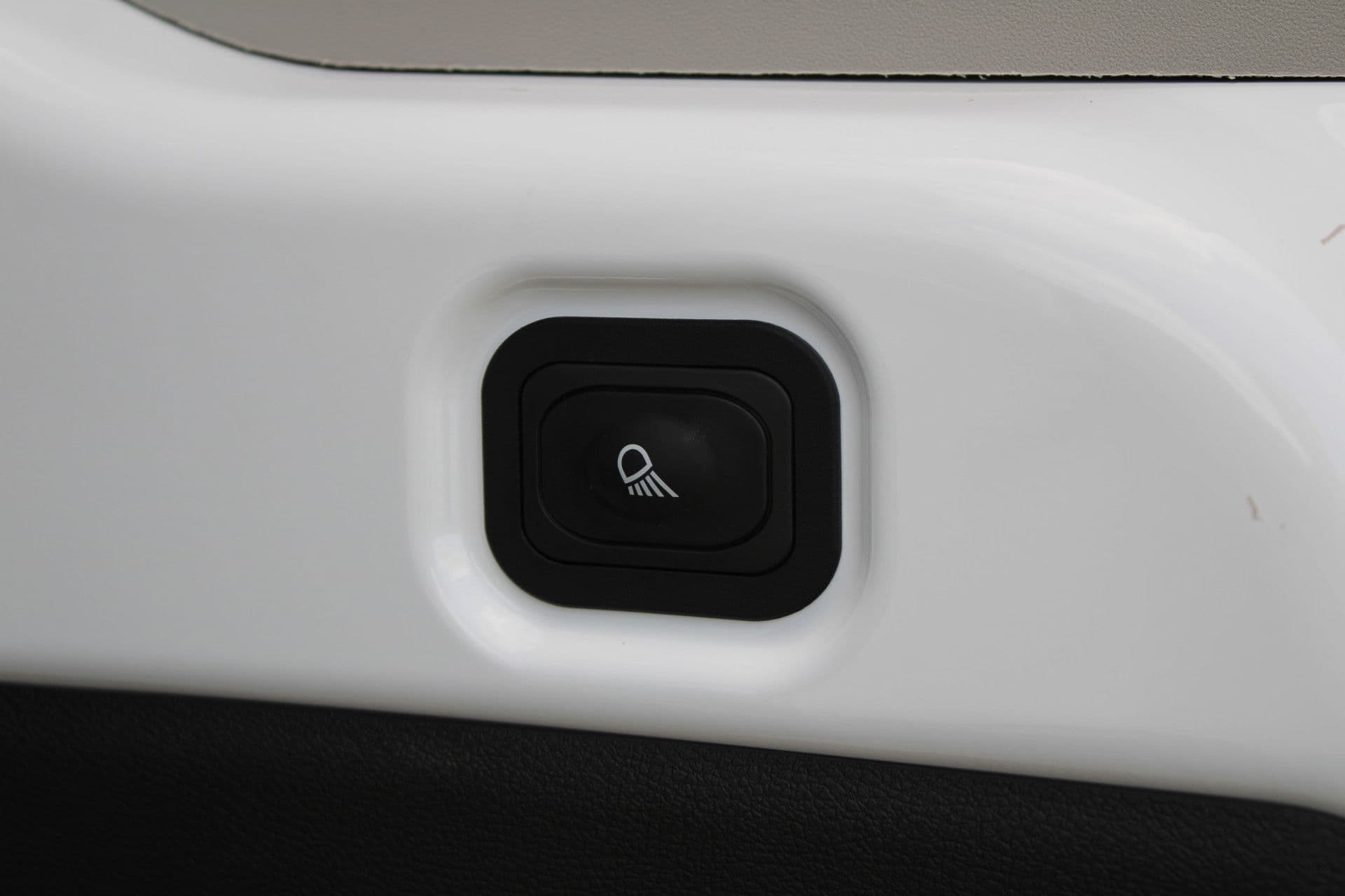 Ford Transit 350 2.0 TDCI L3H2 Trend 130pk Trend - Facelift - Xenon - Carplay - Android - Camera - Airbag Passagier - Rijklaar thumbnail 29