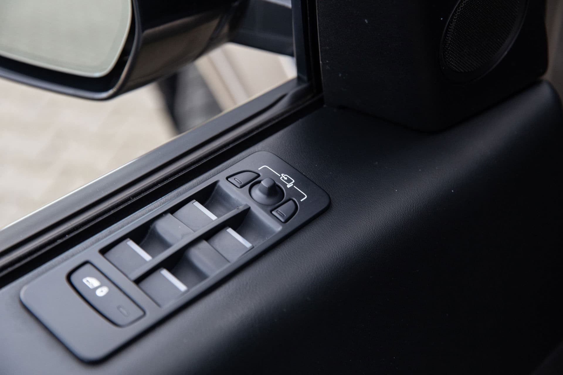 Land Rover Discovery Sport P300e 1.5 R-Dynamic HSE , Panoramadak, Trekhaak, Meridian, thumbnail 25