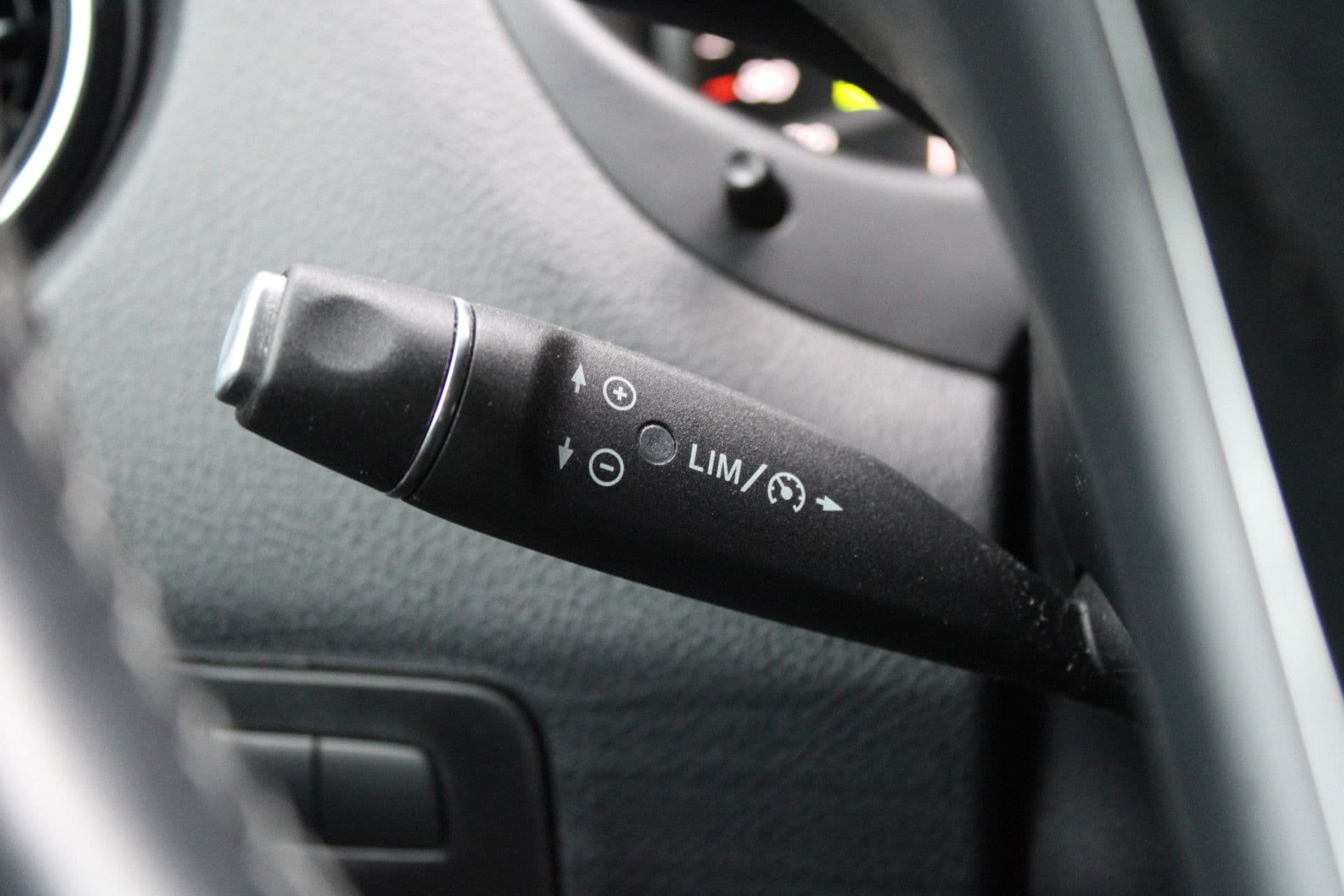 Mercedes-Benz EVito Extra Lang 66 kWh 116pk - Leder - Camera - LED - Carplay/Android - PDC - Stoelverwarming - Snelladen - Rijklaar thumbnail 22